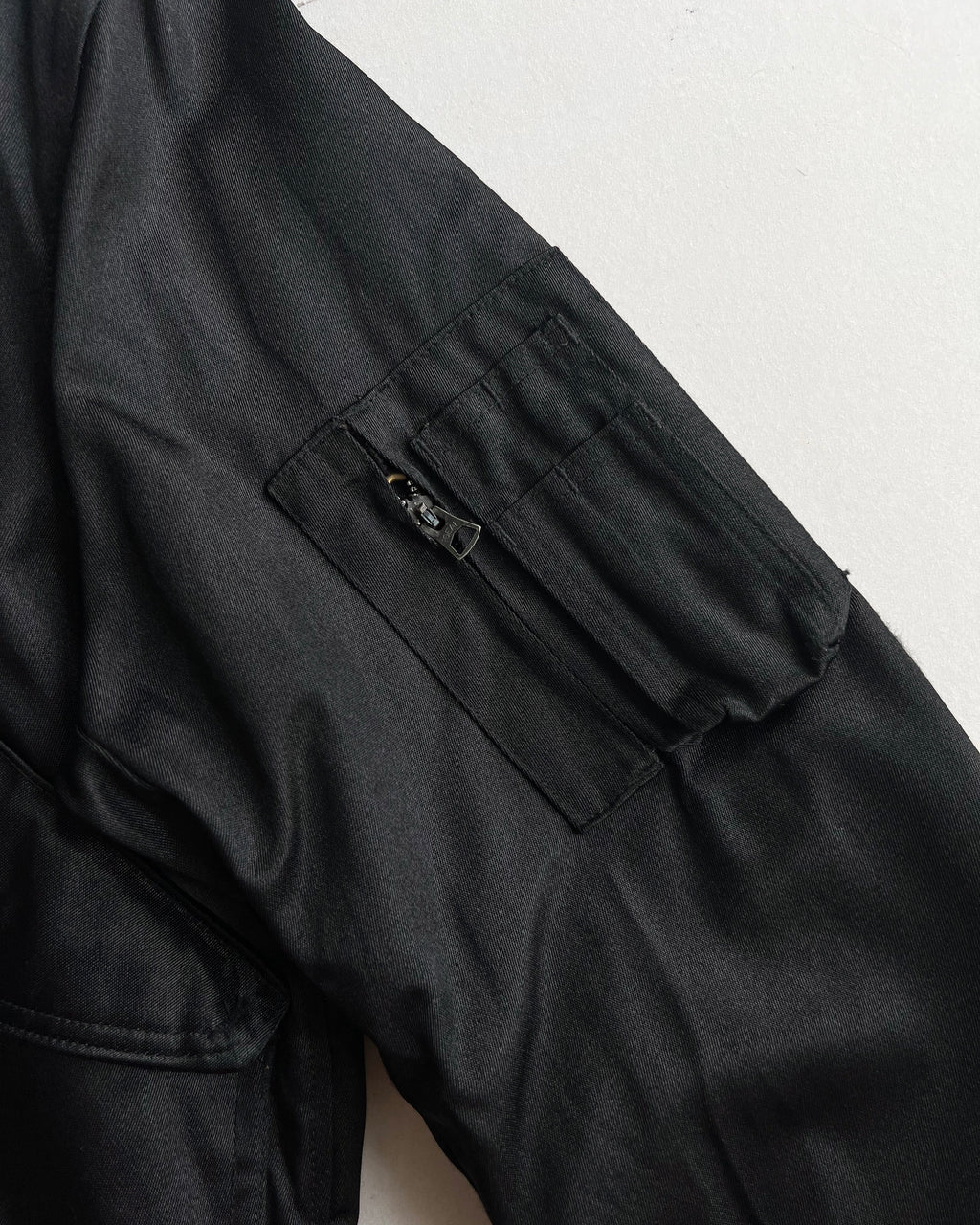 1980S BLACK COATED CWU-55/P BOMBER JACKET (M)