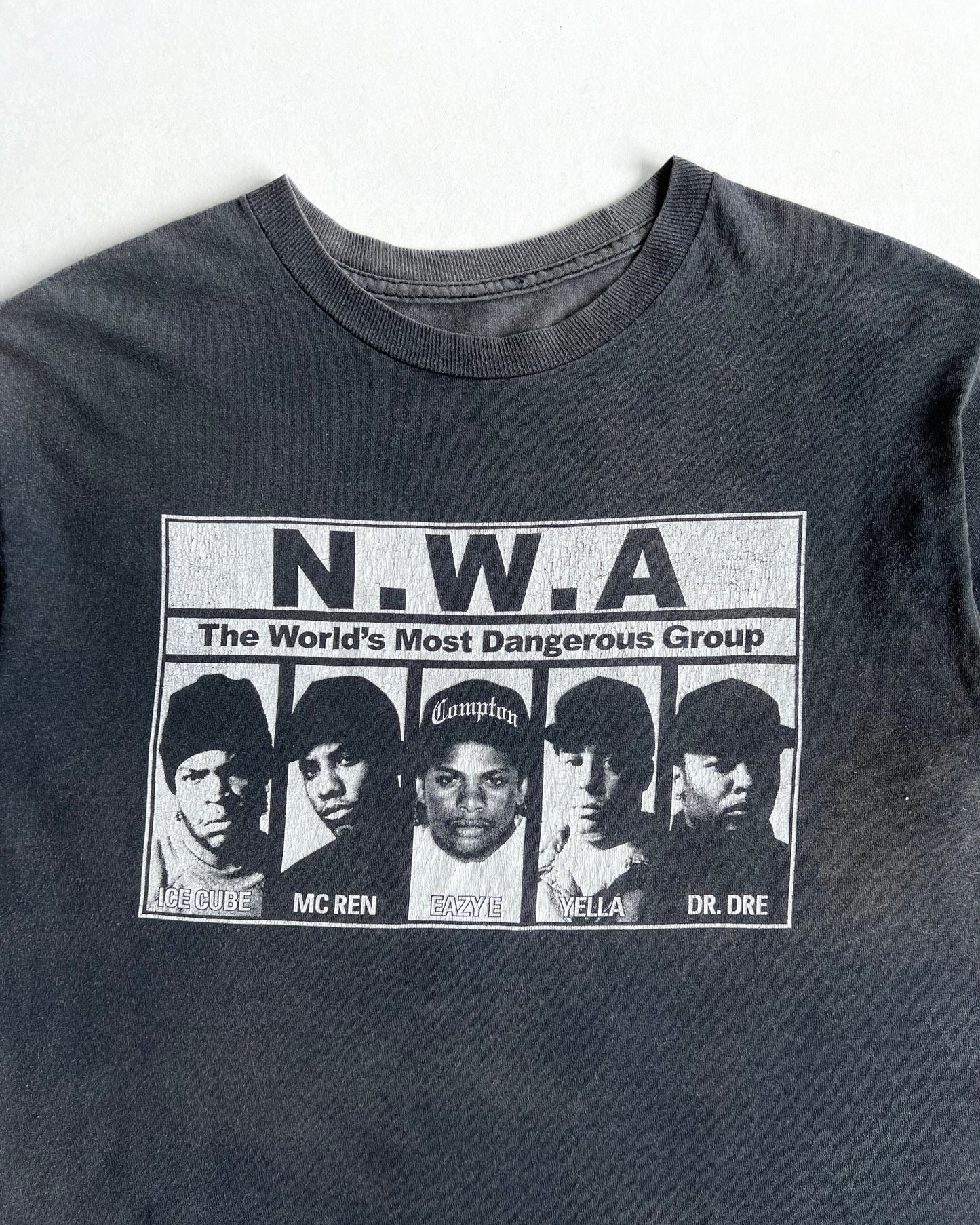 2000S FADED 'N.W.A' HIPHOP TEE (M)