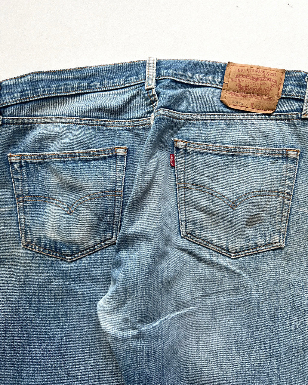 1990S FADED WASHED LEVI'S 501 JEANS (35)