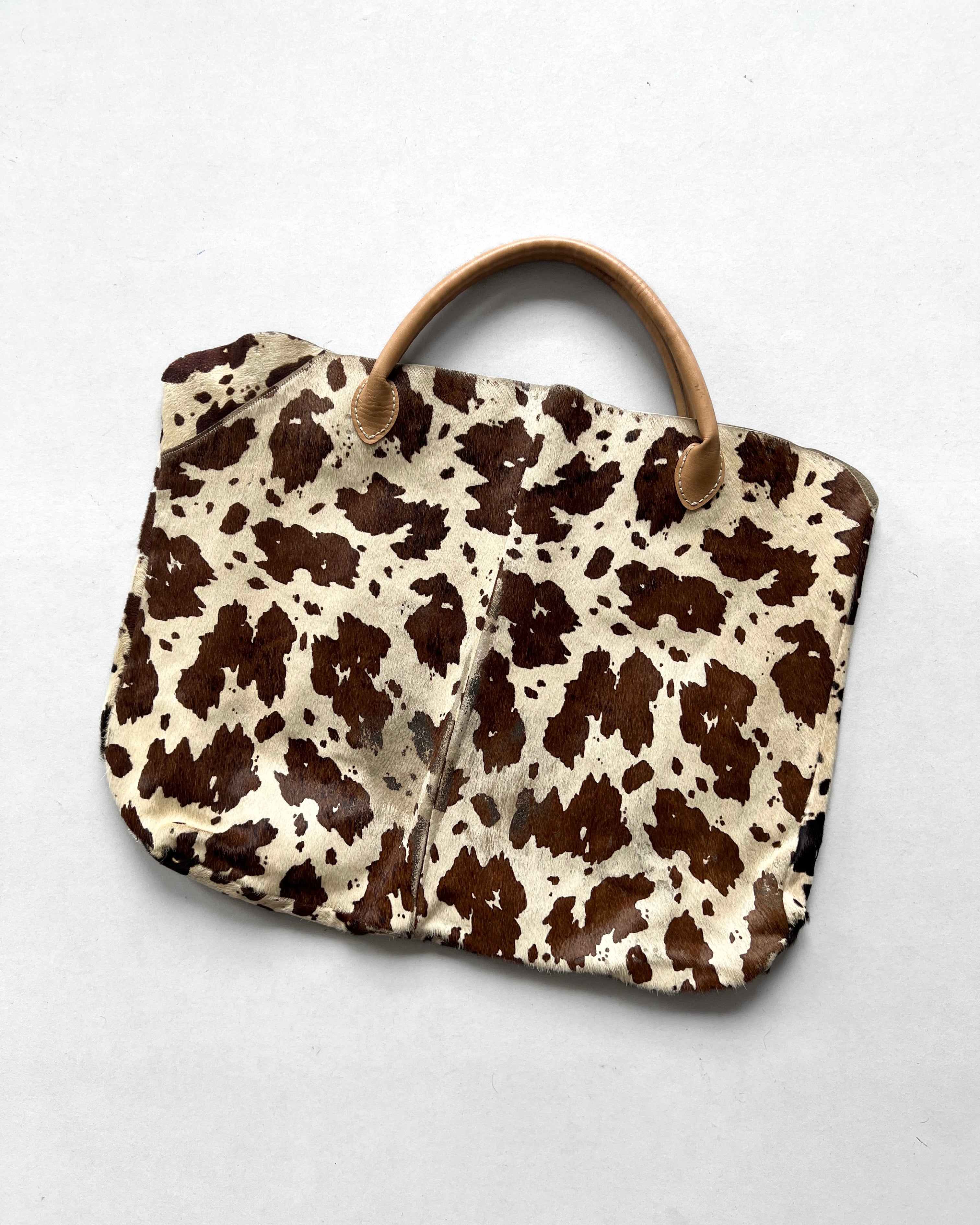 1970S COWHIDE HANDMADE LEATHER TOTE (OS)
