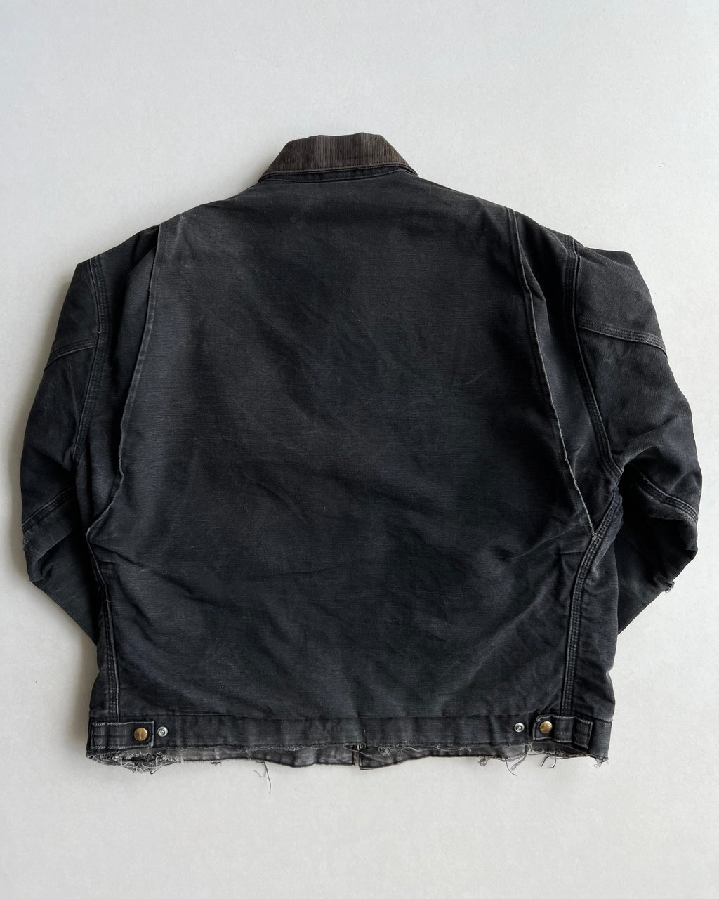FADED BLACK CARHARTT DETROIT WORK JACKET (L/XL)