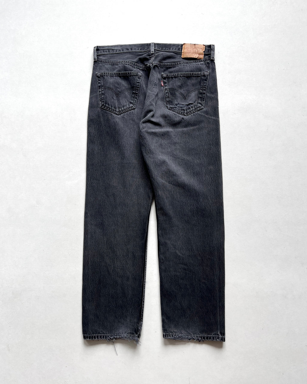 1990S FADED SUPER BLACK LEVI'S 501 JEANS (35)