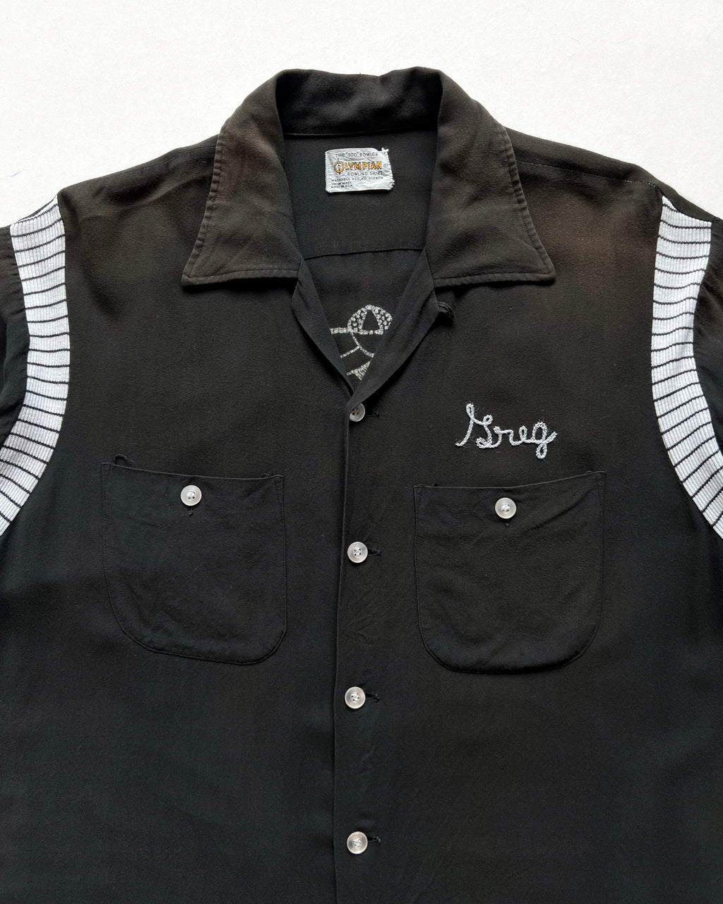 1950S OLYMPIAN 'THE PADDOCK' RAYON BOWLING SHIRT (L)