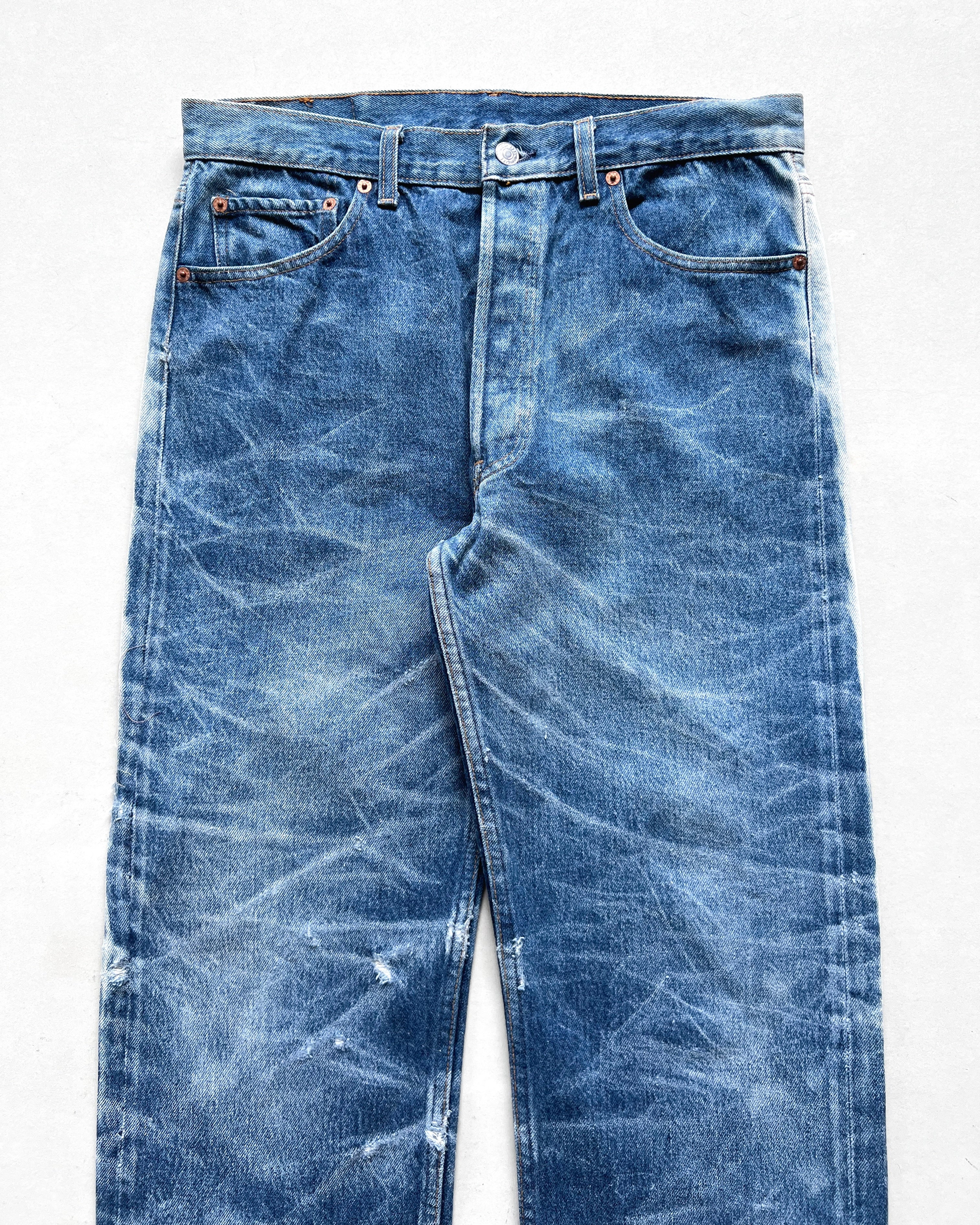 1990S FADED LEVI'S 501 WHISKERS JEANS (34)