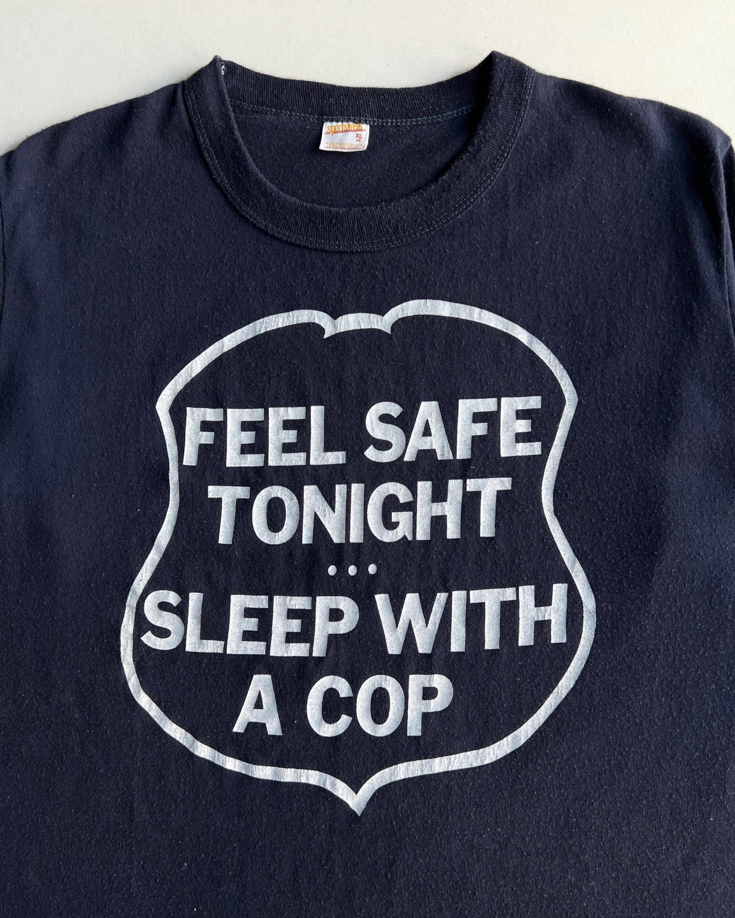 1980S 'SLEEP WITH A COP' SINGLE STITCH TEE (XL)