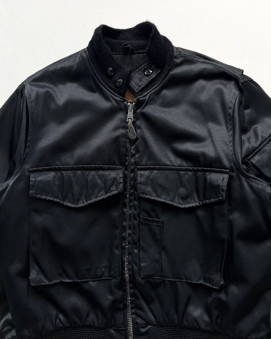 1980S BLACK USAF TG8-WEP TITAN FLIGHT JACKET (L)