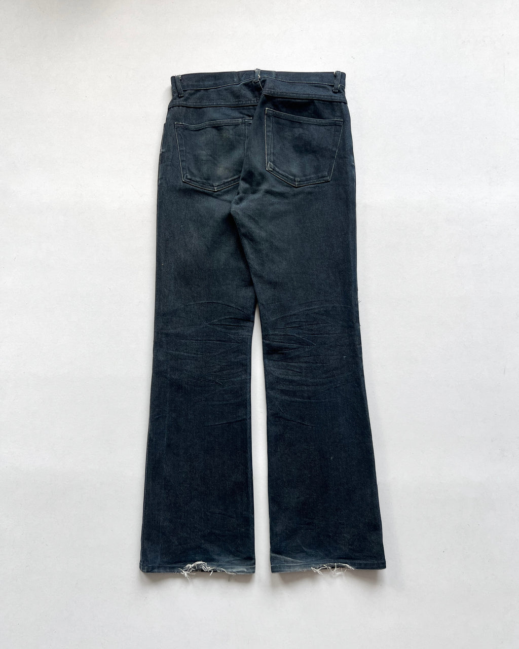 2000S DARK INDIGO SAINT LAURENT FLARE JEANS (32)