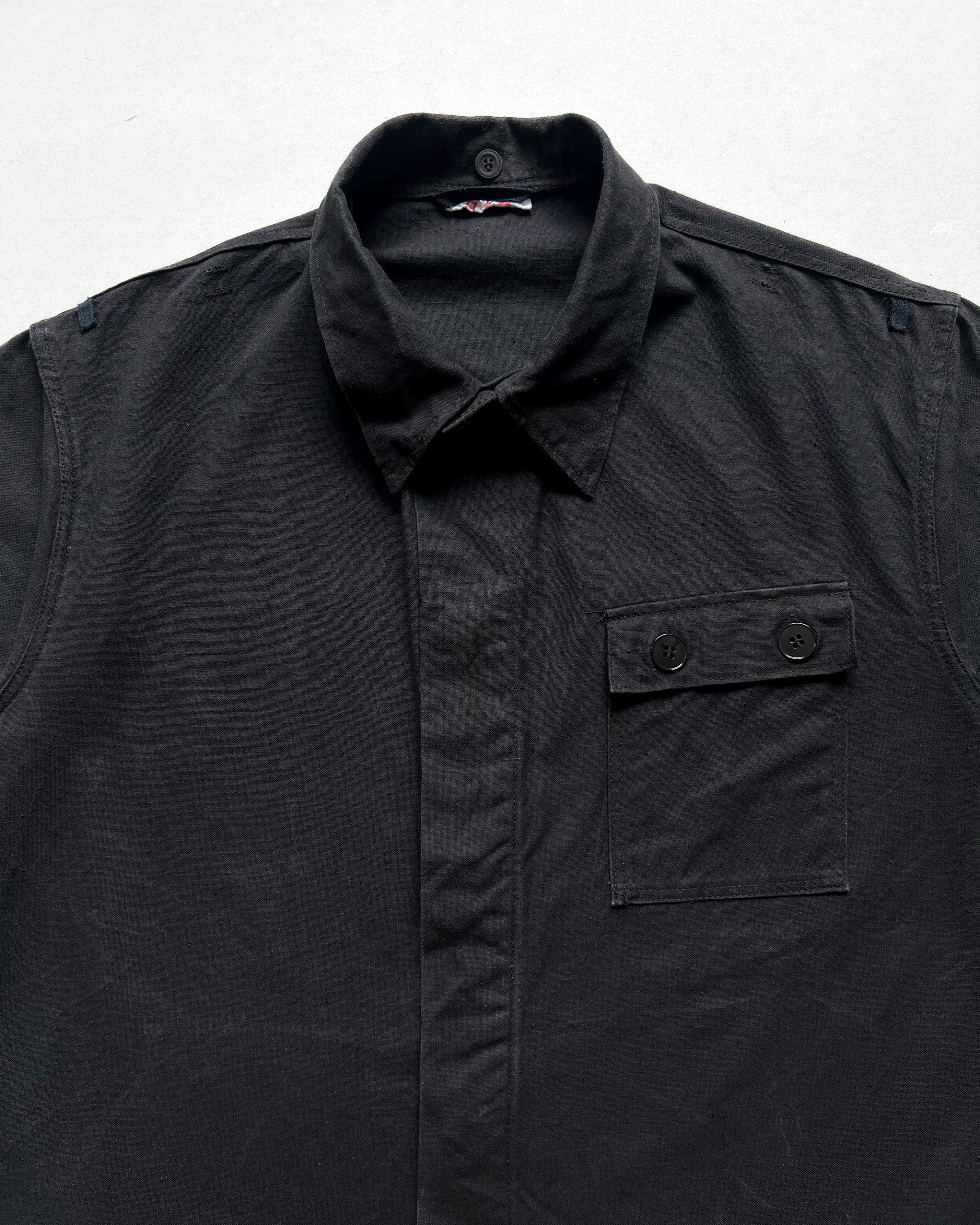 1960S BLACK GERMAN SINGLE POCKET MILITARY SHIRT (L)