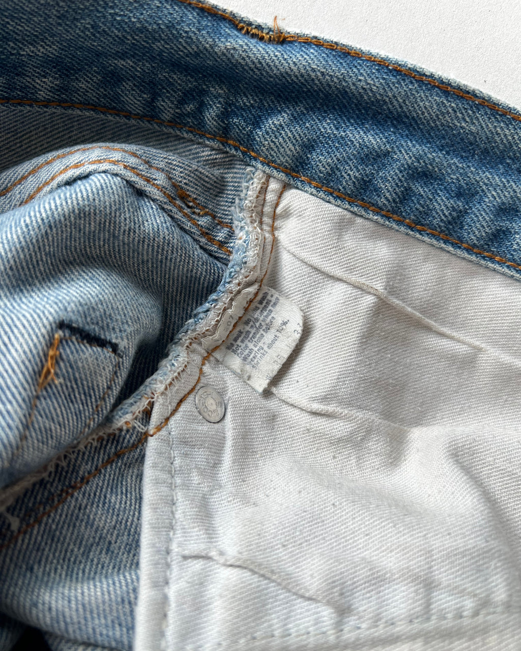 1980S FADED LEVI'S 501 REDLINE SELVEDGE JEANS (34)