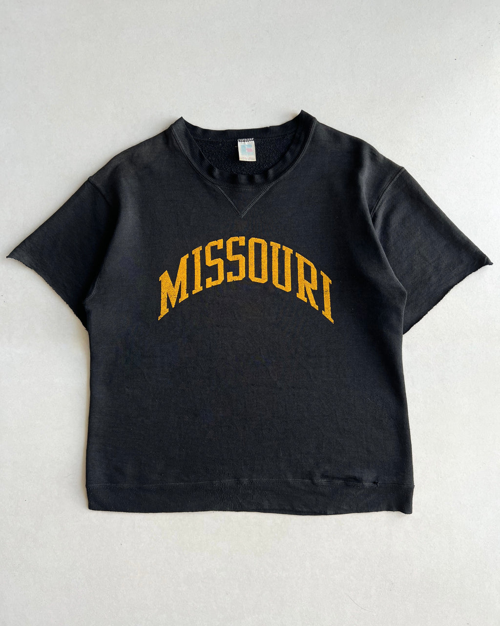 1980S RUSSELL 'MISSOURI' CUTOFF SLEEVES SWEATSHIRT (M)