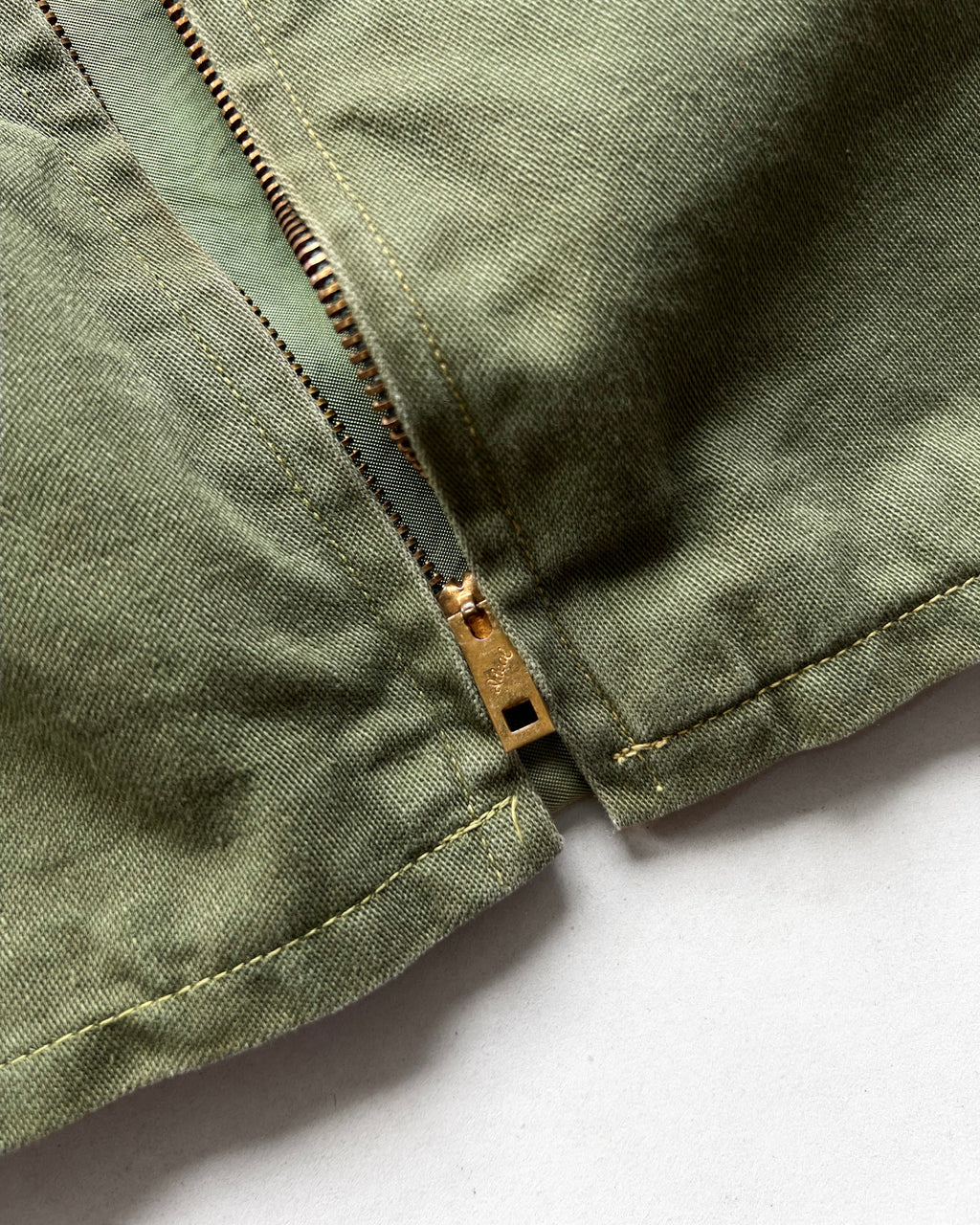 1950S OLIVE ZIP-UP WORK JACKET (L)