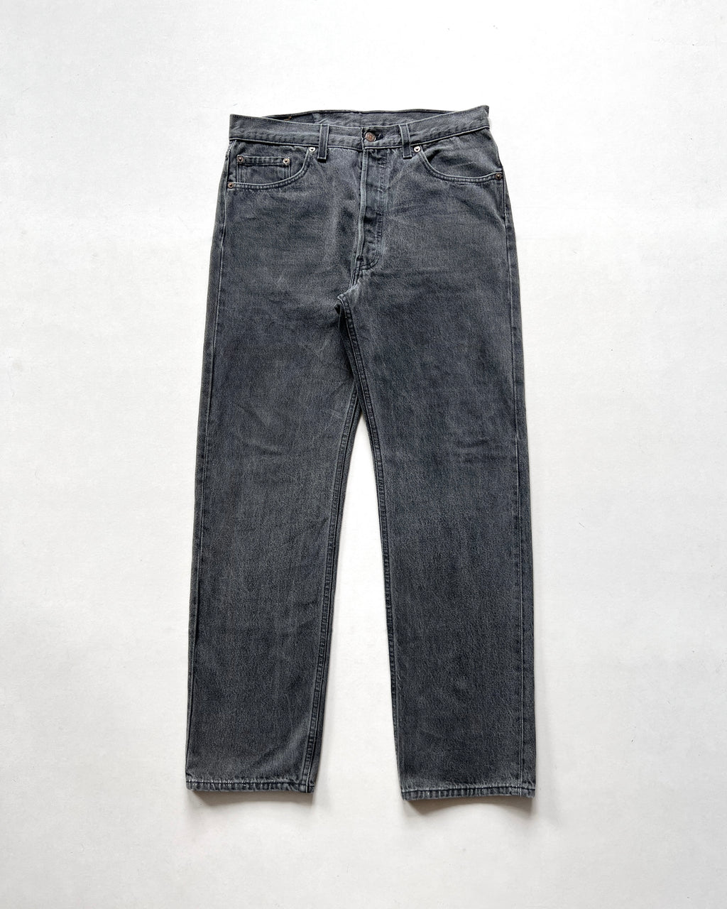 1990S FADED GREY LEVI'S 501 JEANS (33)