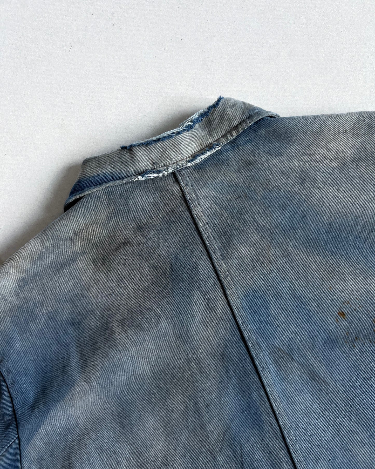 1950S SUN FADED INDIGO GERMAN WORK JACKET (L)