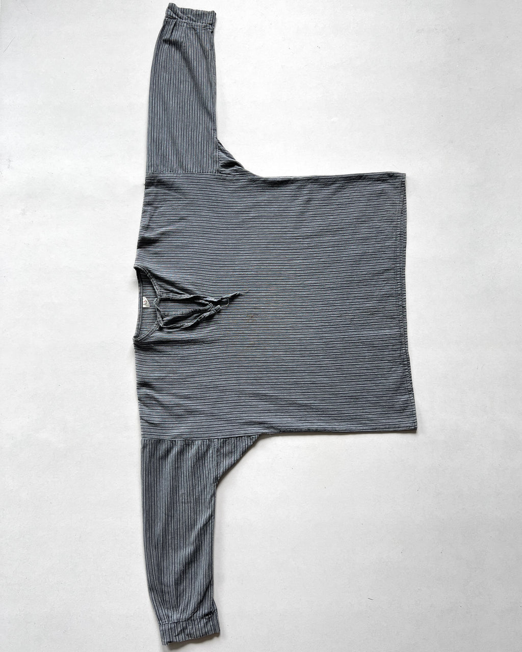 1960S FRENCH SALT & PEPPER STRIPES PULLOVER SHIRT (L)