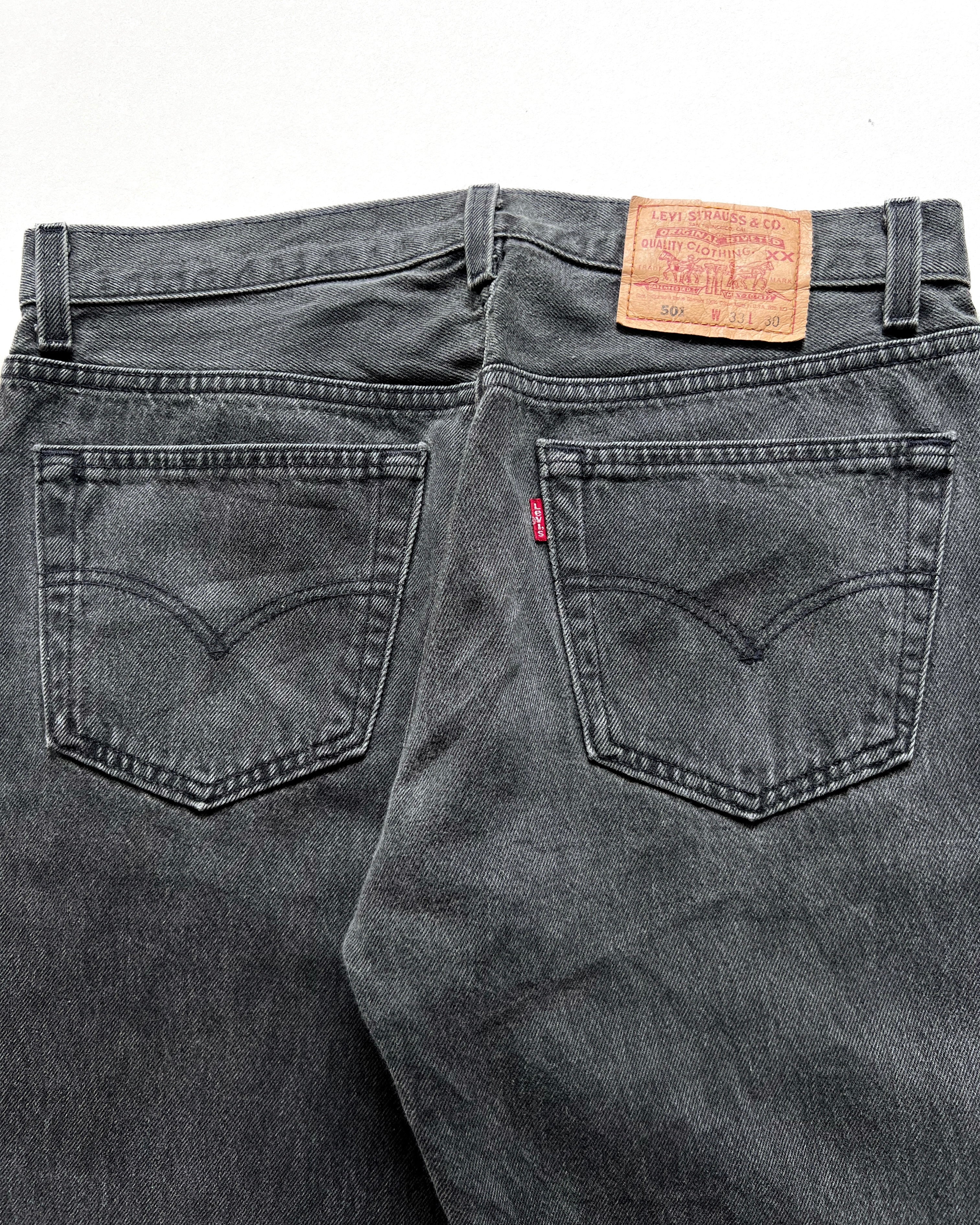 1990S FADED GREY LEVI'S 501 JEANS (33)