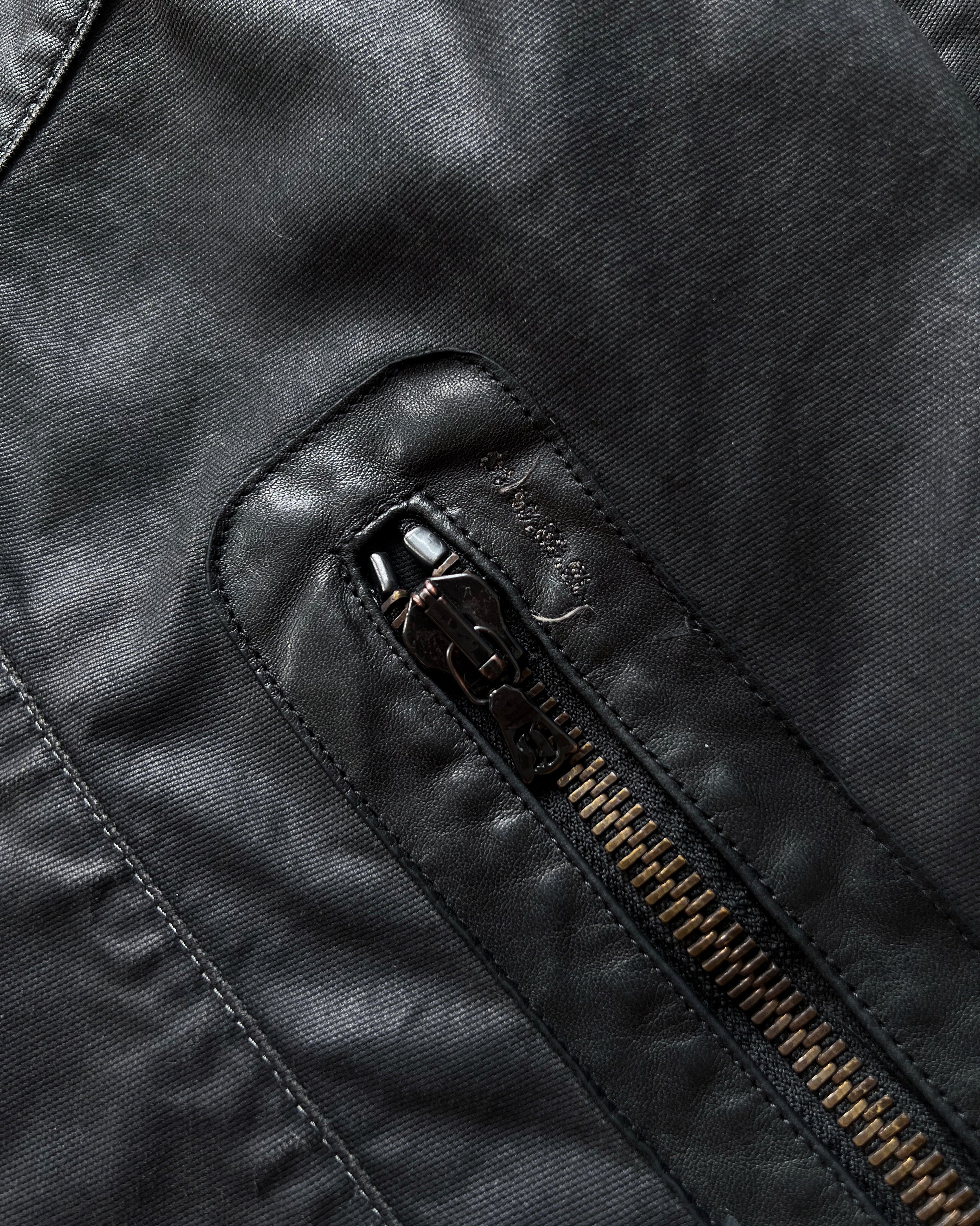 2000S DIESEL RESIN COATED BOMBER JACKET (M)