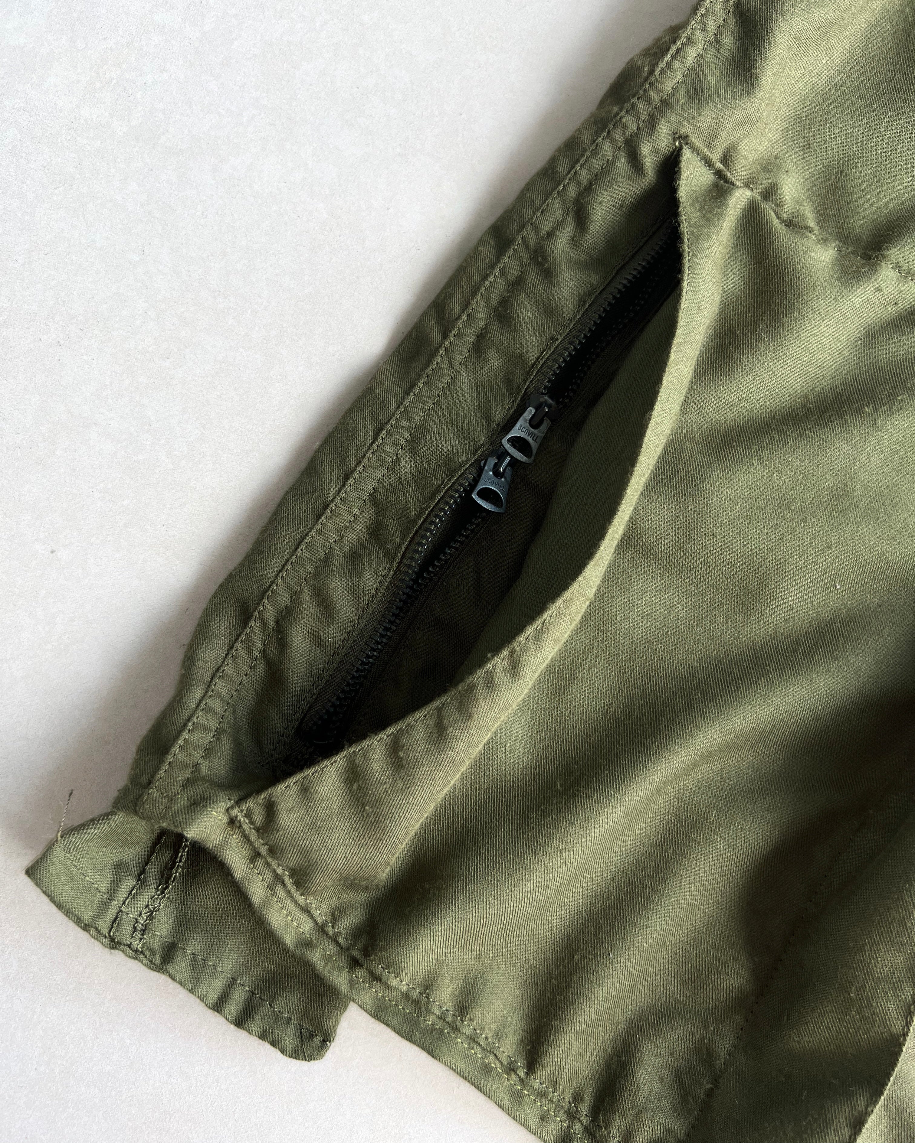 1980S OLIVE USAF MULTIPOCKETS CARGO SHORT (26-31)