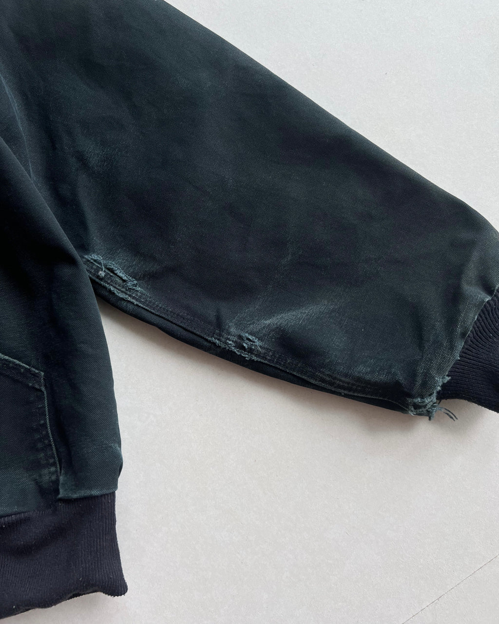 FADED BLACK CARHARTT HOODED WORK JACKET (L/XL)