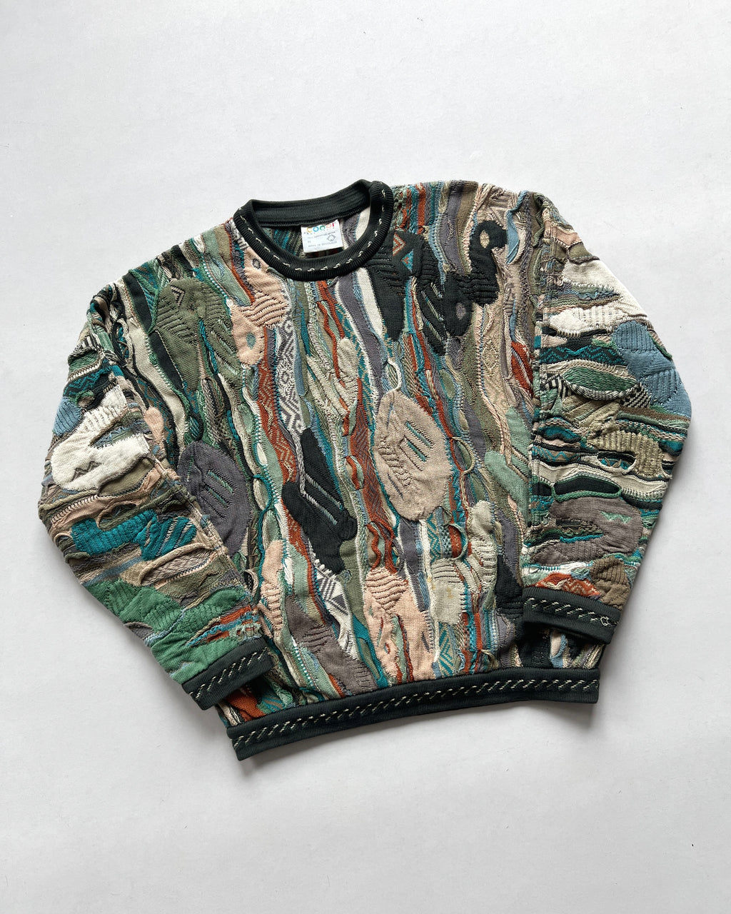 1980S COOGI EARTH TONE 3D KNIT SWEATER (M)