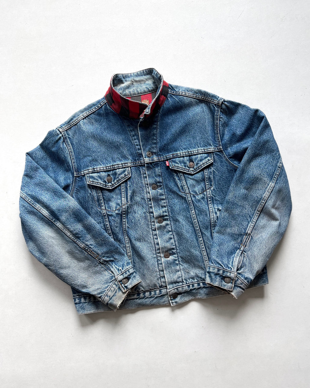 1980S LEVI'S FLANNEL LINED TYPE III DENIM TRUCKER (XL)
