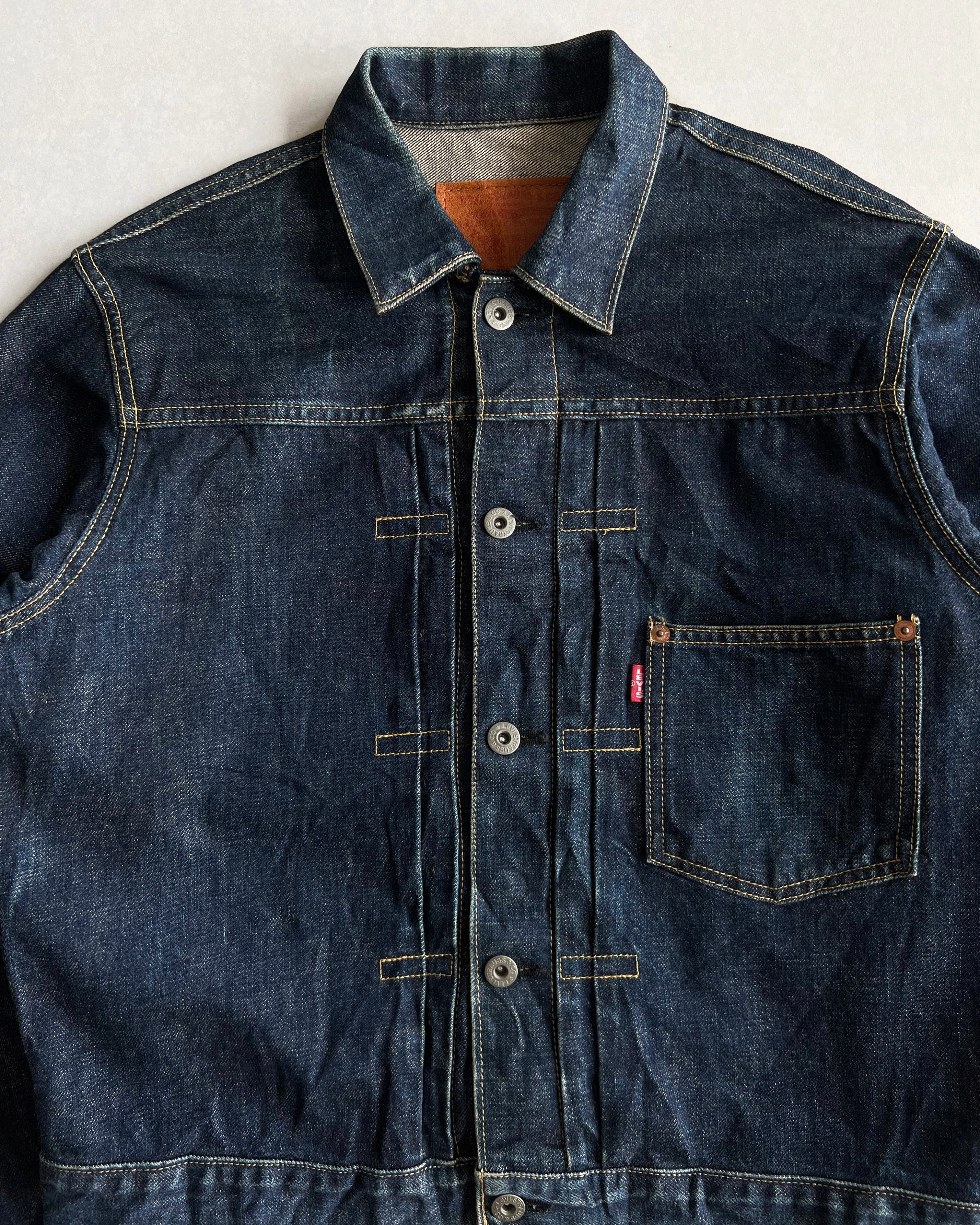 1990S DARK WASHED BIG E LEVI'S TYPE I SELVEDGE DENIM JACKET (M)