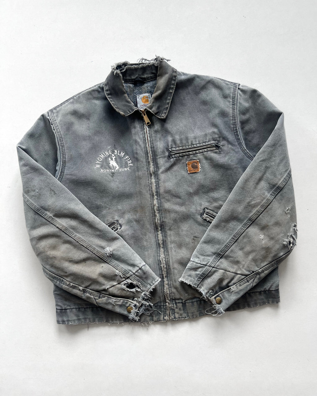 2000S CARHARTT 'WYOMING BLM FIRE NORTH ZONE' DETROIT JACKET (L)