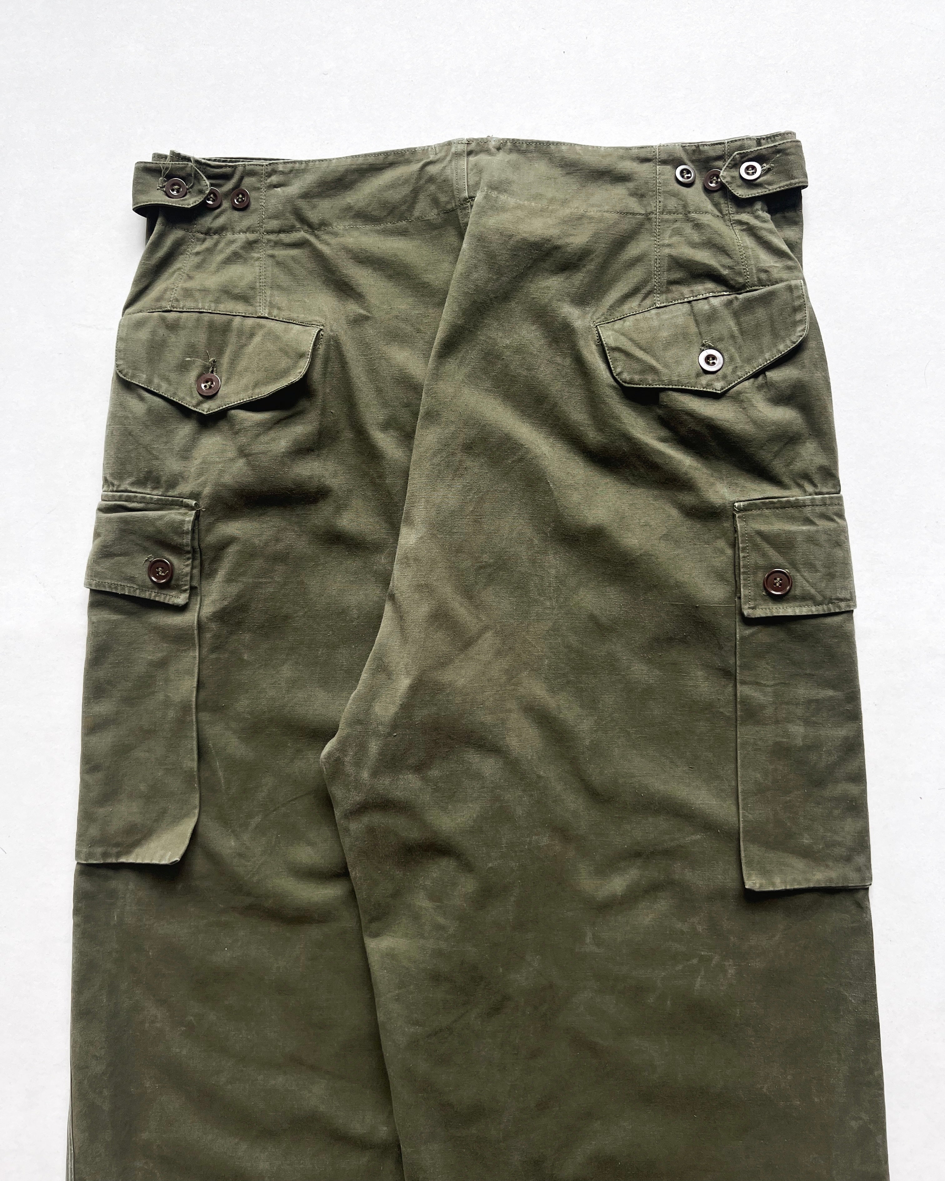 1950S DUTCH ARMY CARGO TROUSERS (34-37)