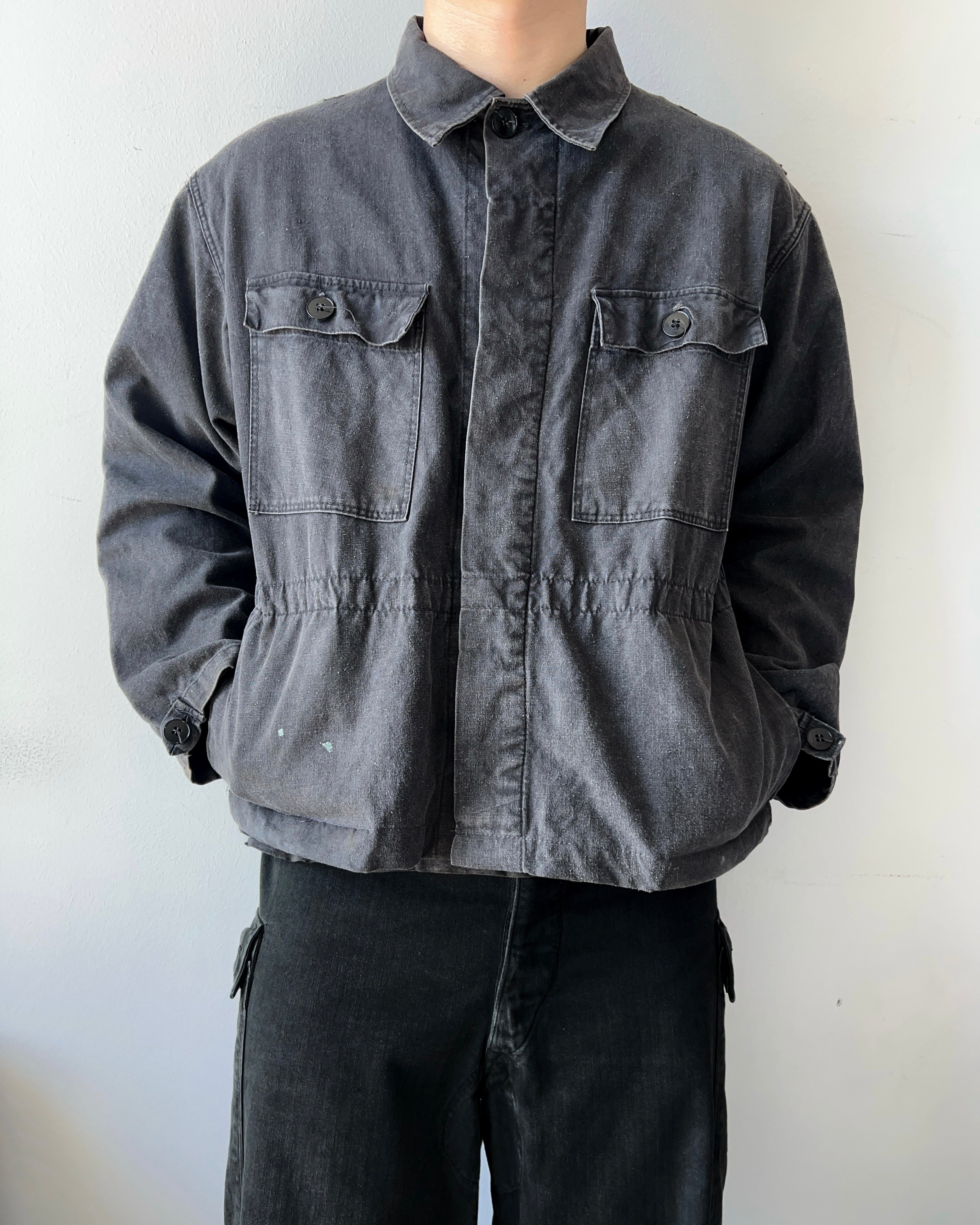1960S FADED BLACK GERMAN CUSTOM MILITARY JACKET (L)