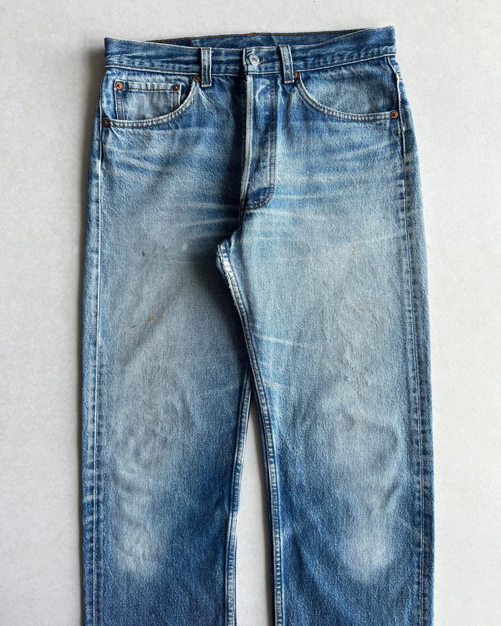 1990S FADED WASHED LEVI'S 501 JEANS (32X34)