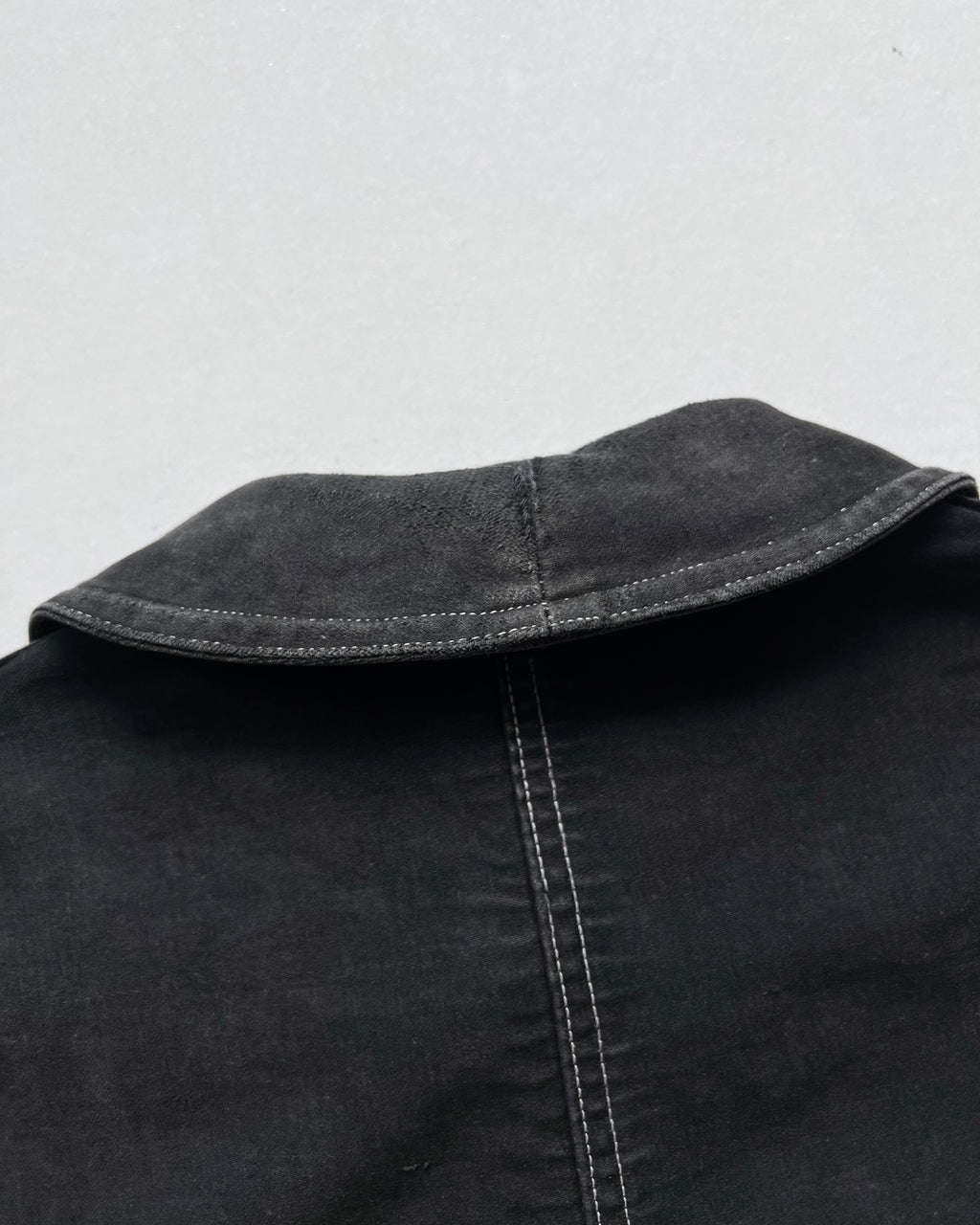 1940S BLACK FRENCH MOLESKIN REPAIRED WORK JACKET (L)