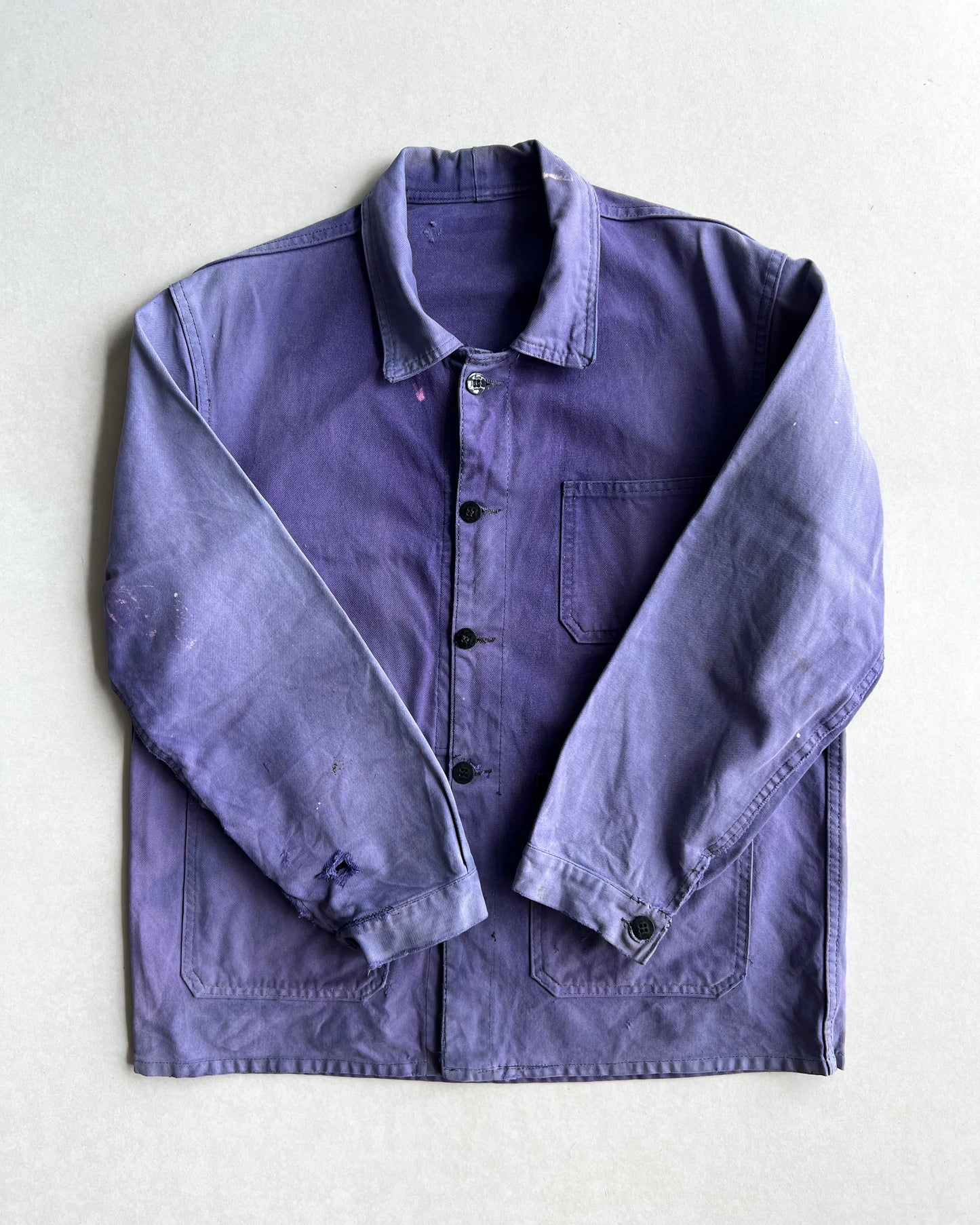 1970S SUN FADED PURPLE FRENCH WORK CHORE JACKET (L)
