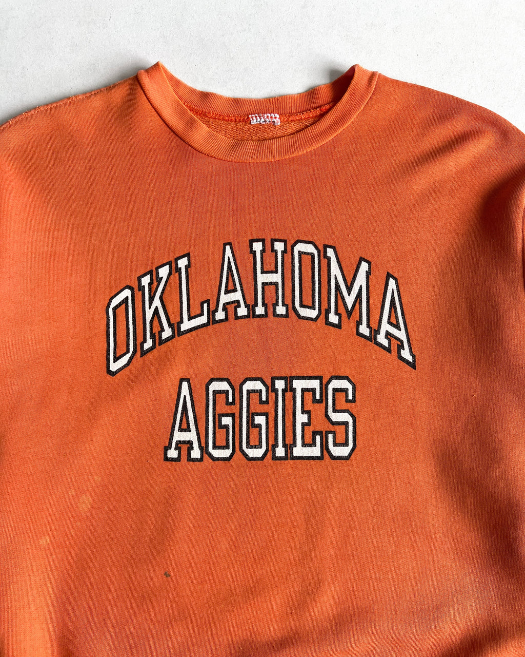 1980S 'OKLAHOMA AGGIES' SWEATSHIRT (L)