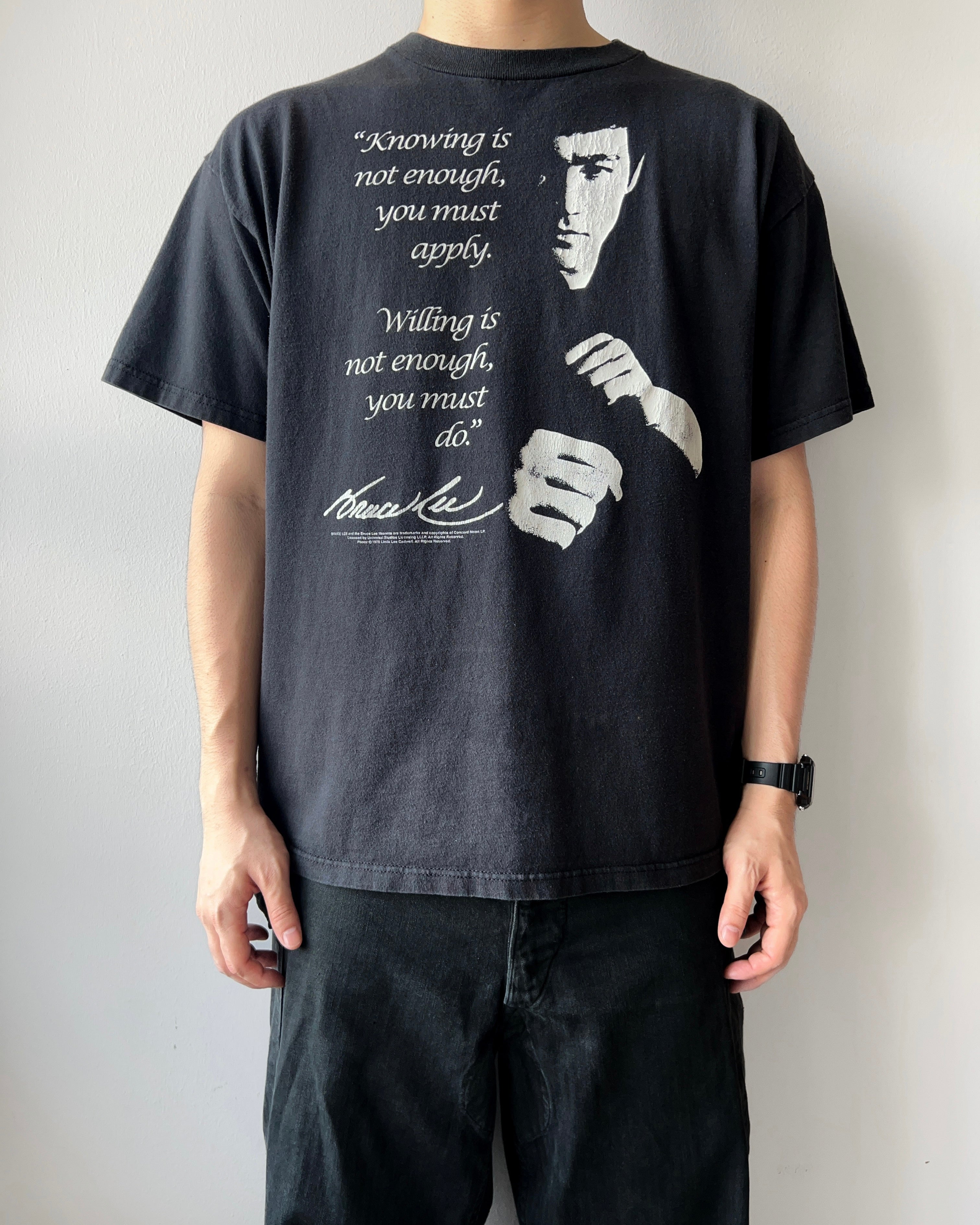 2000S BRUCE LEE QUOTE GRAPHIC TEE (XL)