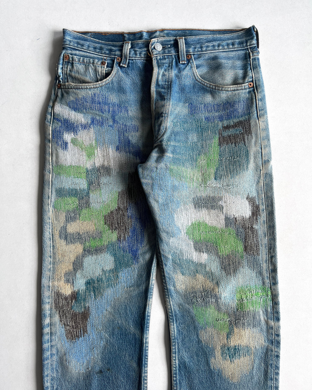 1990S LEVI'S 501 EMBROIDERED JEANS (32)