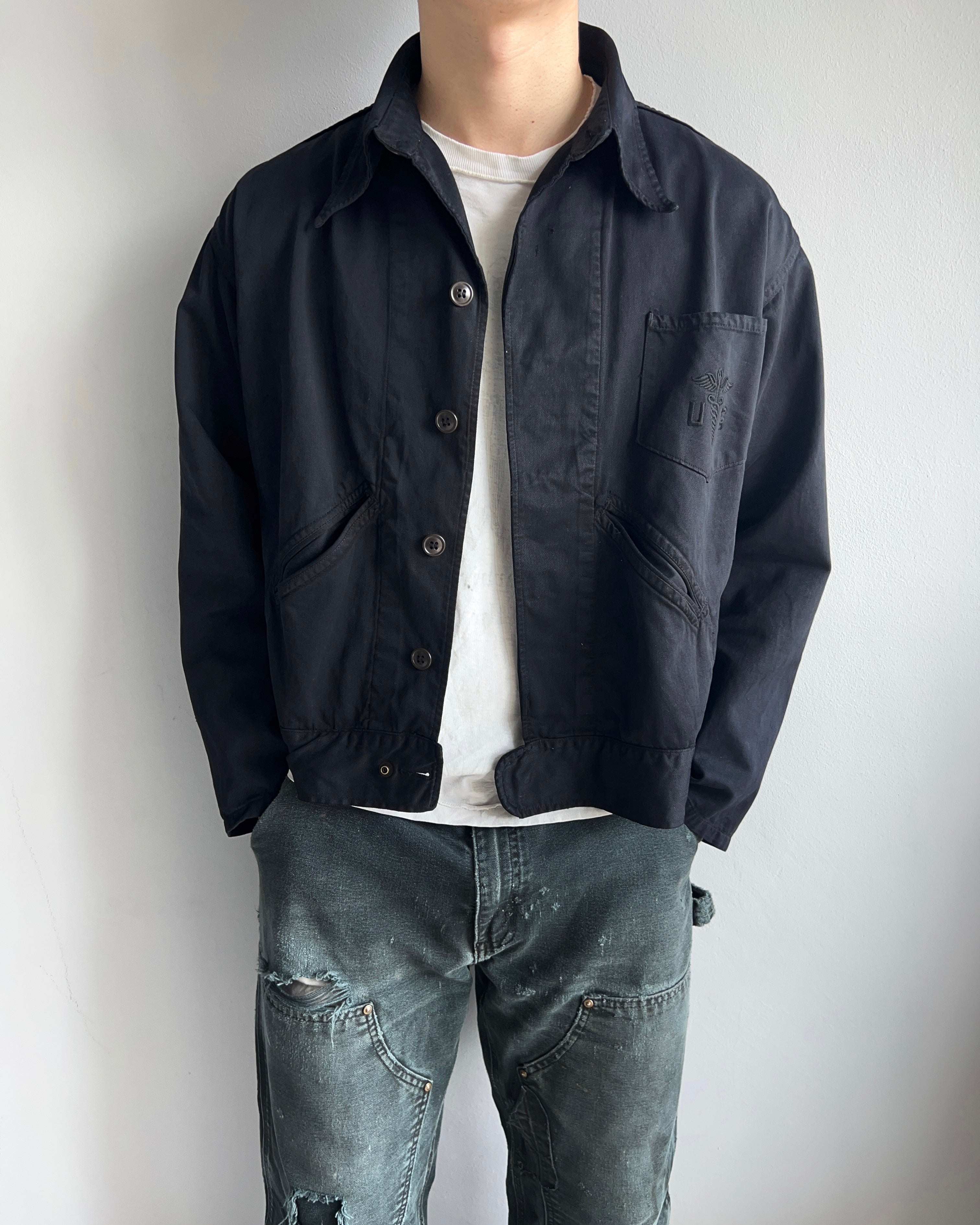 1950S OVERDYED BLACK US MILITARY MEDIC CROPPED JACKET (L)
