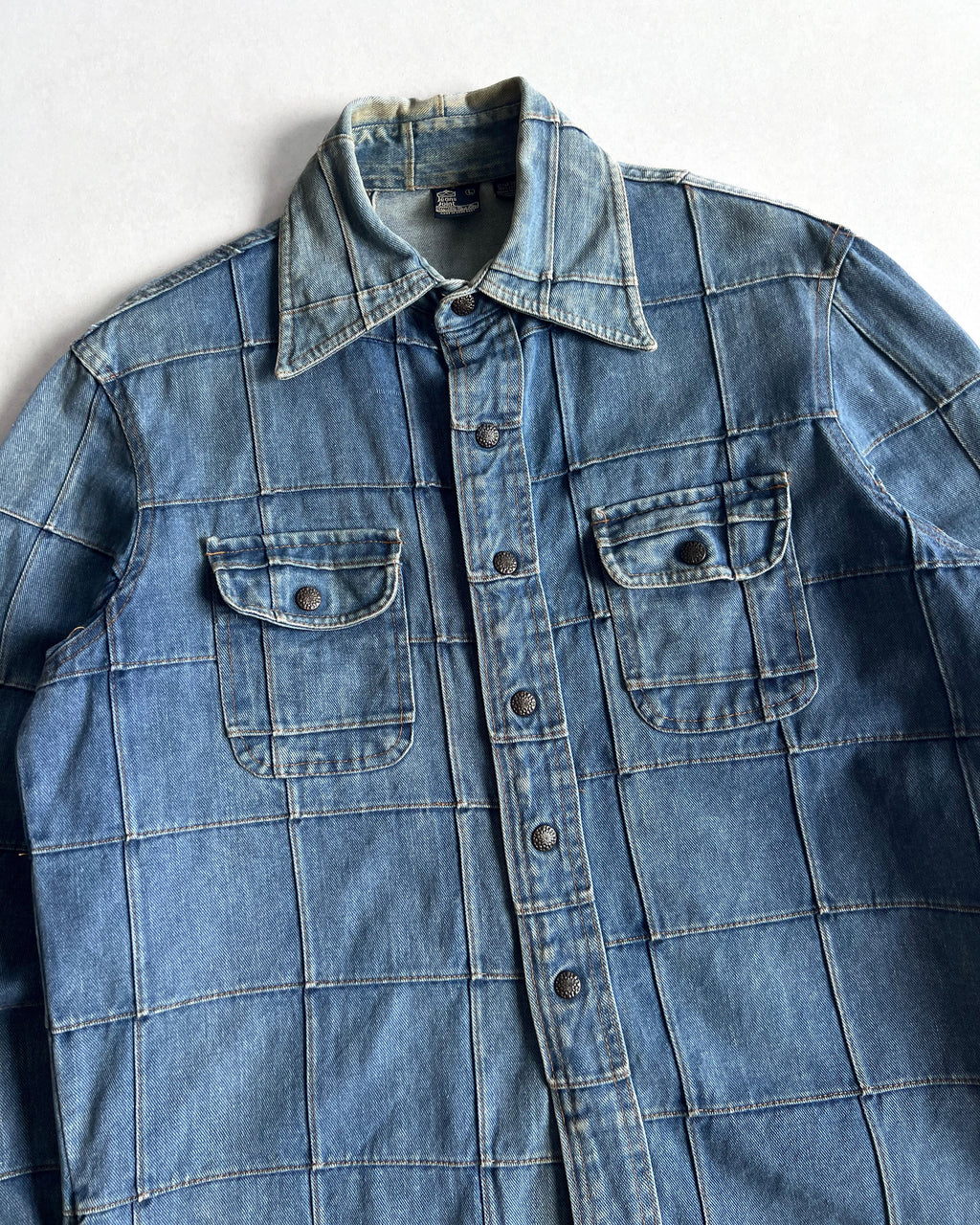 1970S SEARS HIPPIE DENIM BUTTON-UP SHIRT (L)