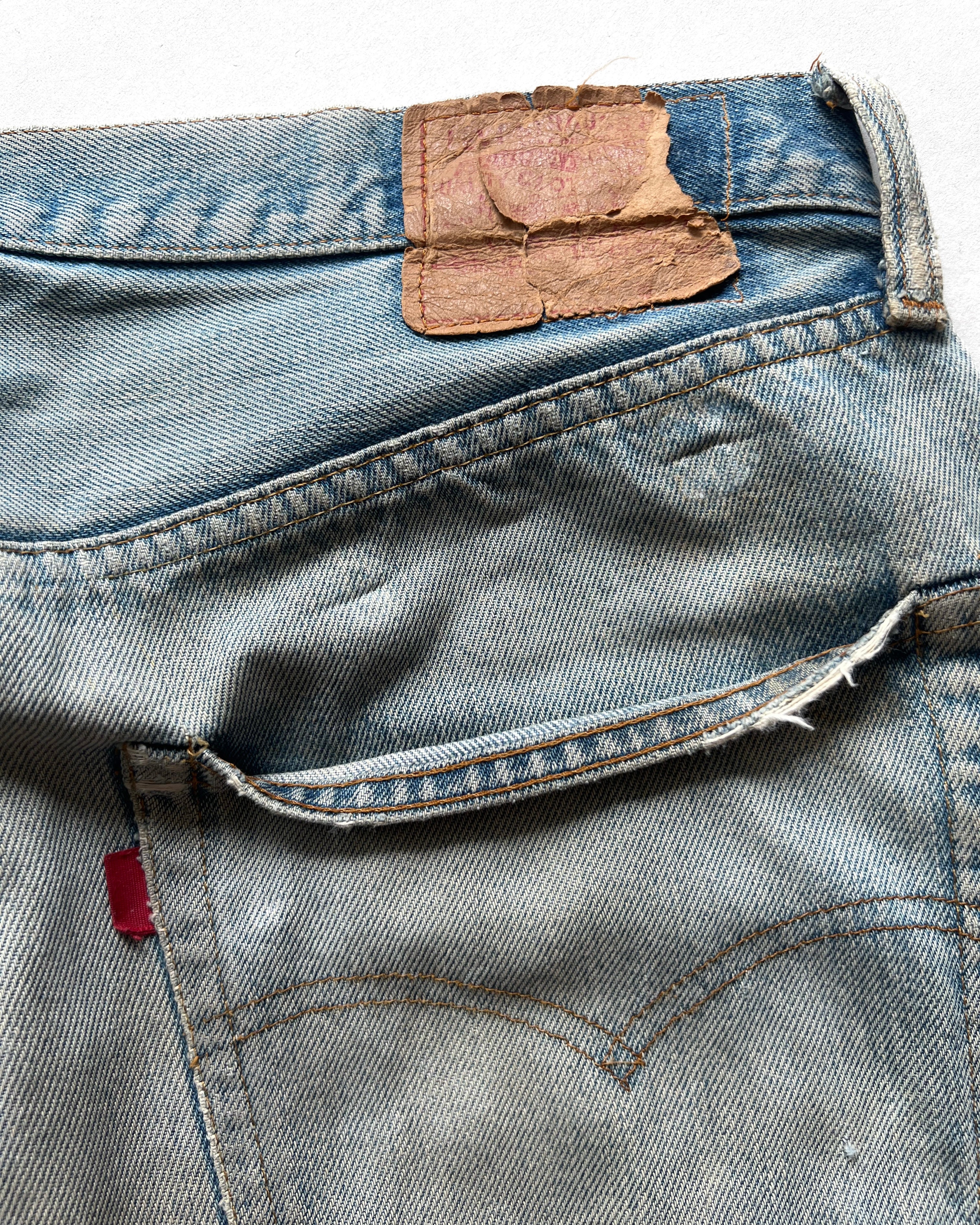 1970S LEVI'S REDLINE SELVEDGE REPAIRED JEANS (36)