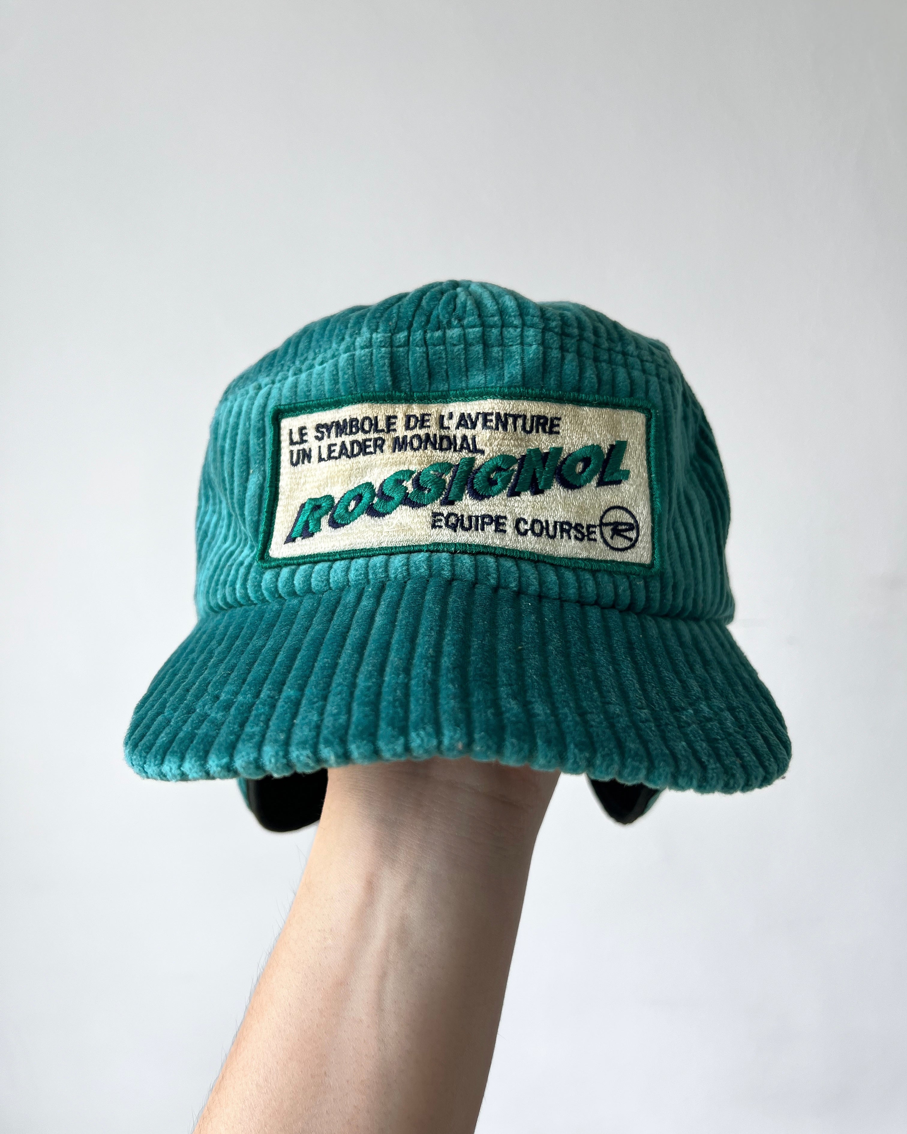 1990S ‘ROSSIGNOL’ CORDUROY RACING TRUCKER CAP (OS)