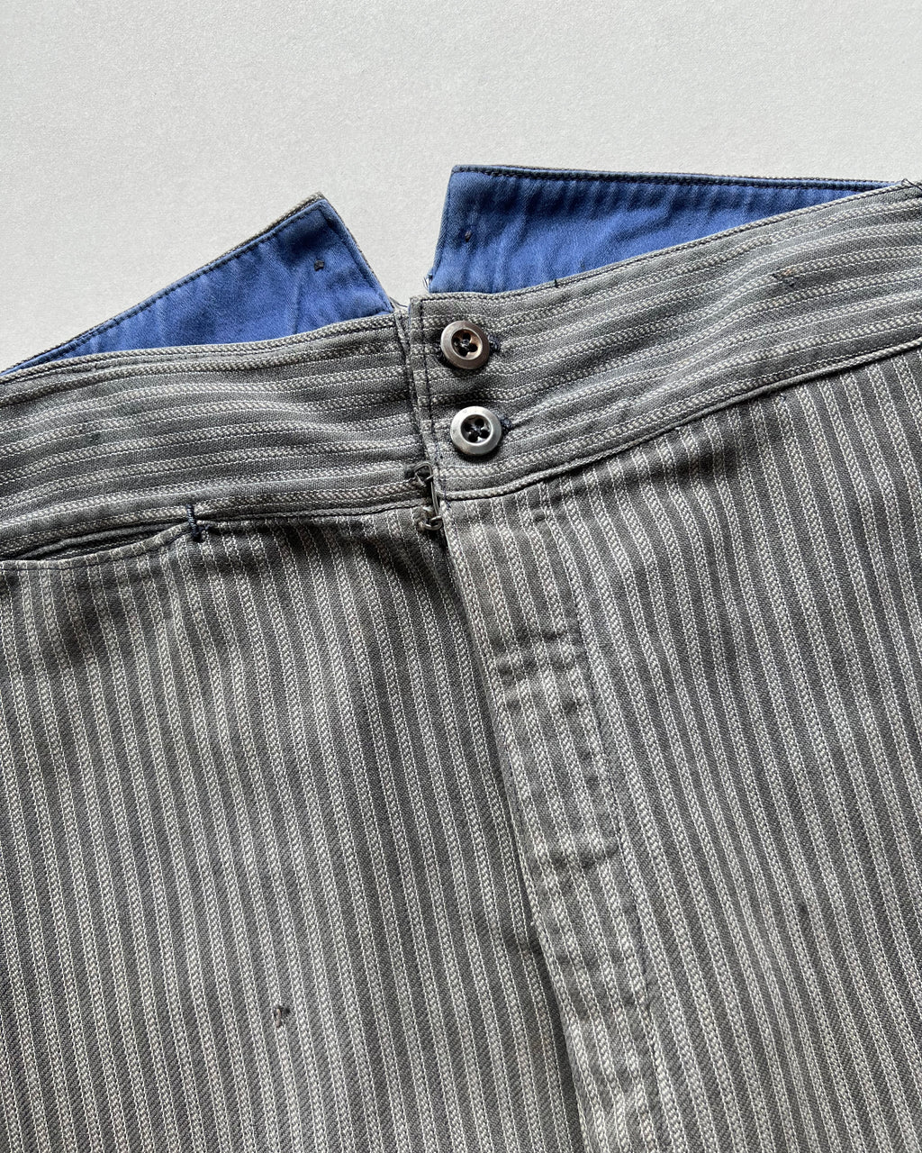 1930S FRENCH SALT & PEPPER STRIPES WORK PANTS (32-35)