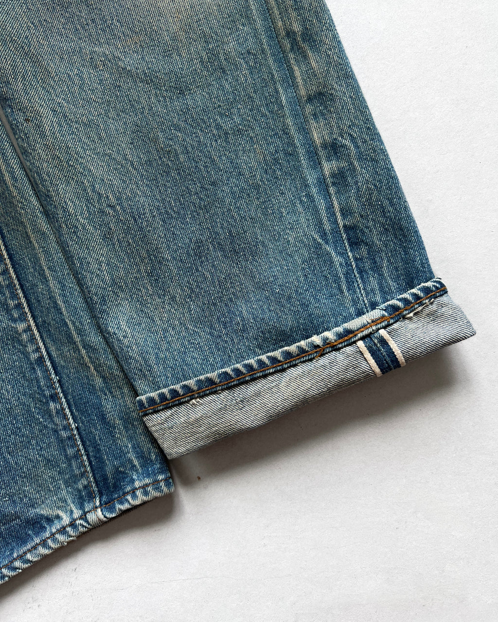 1980S LEVI'S 501 REDLINE SELVEDGE REPAIRED JEANS (31)
