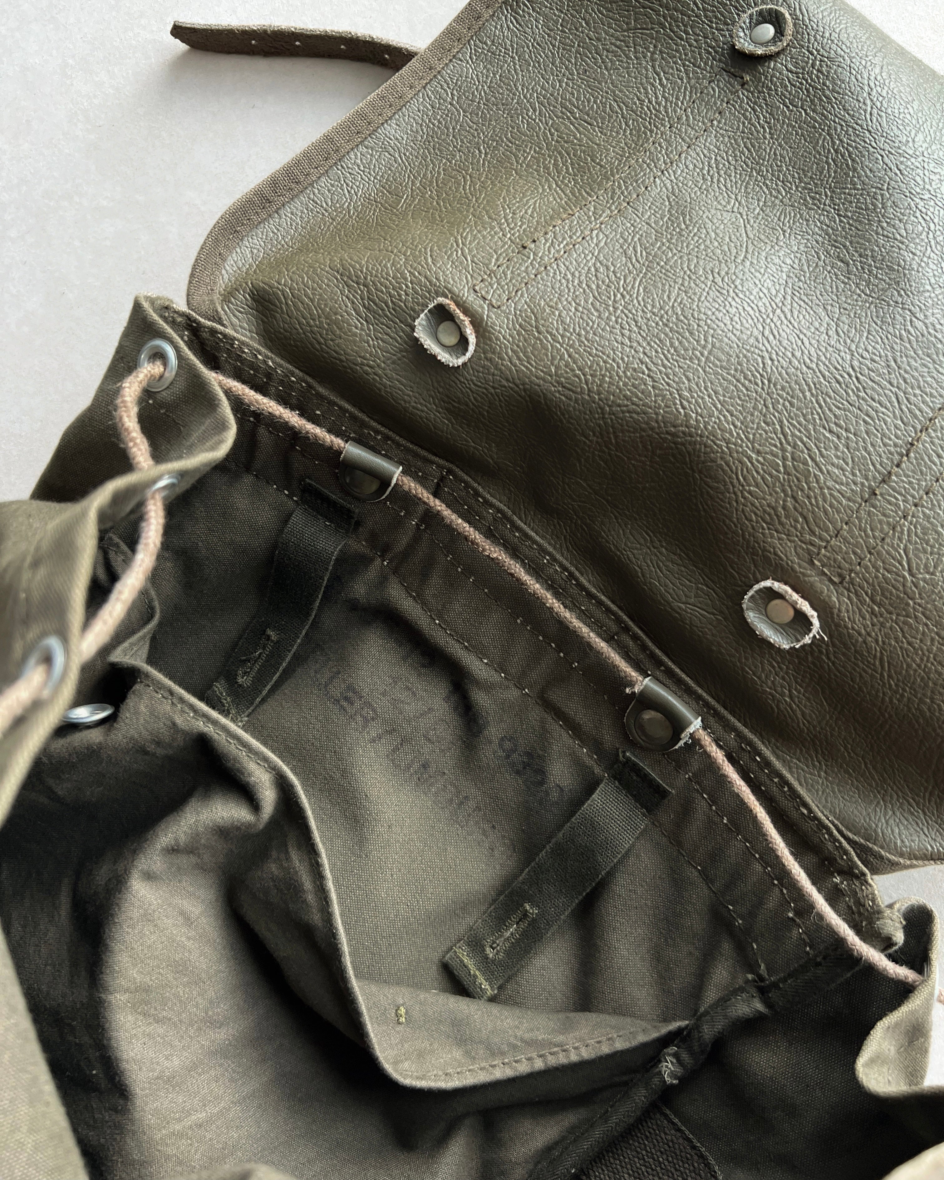 1940S EUROPE ARMY RUCKSACK BACKPACK (OS)