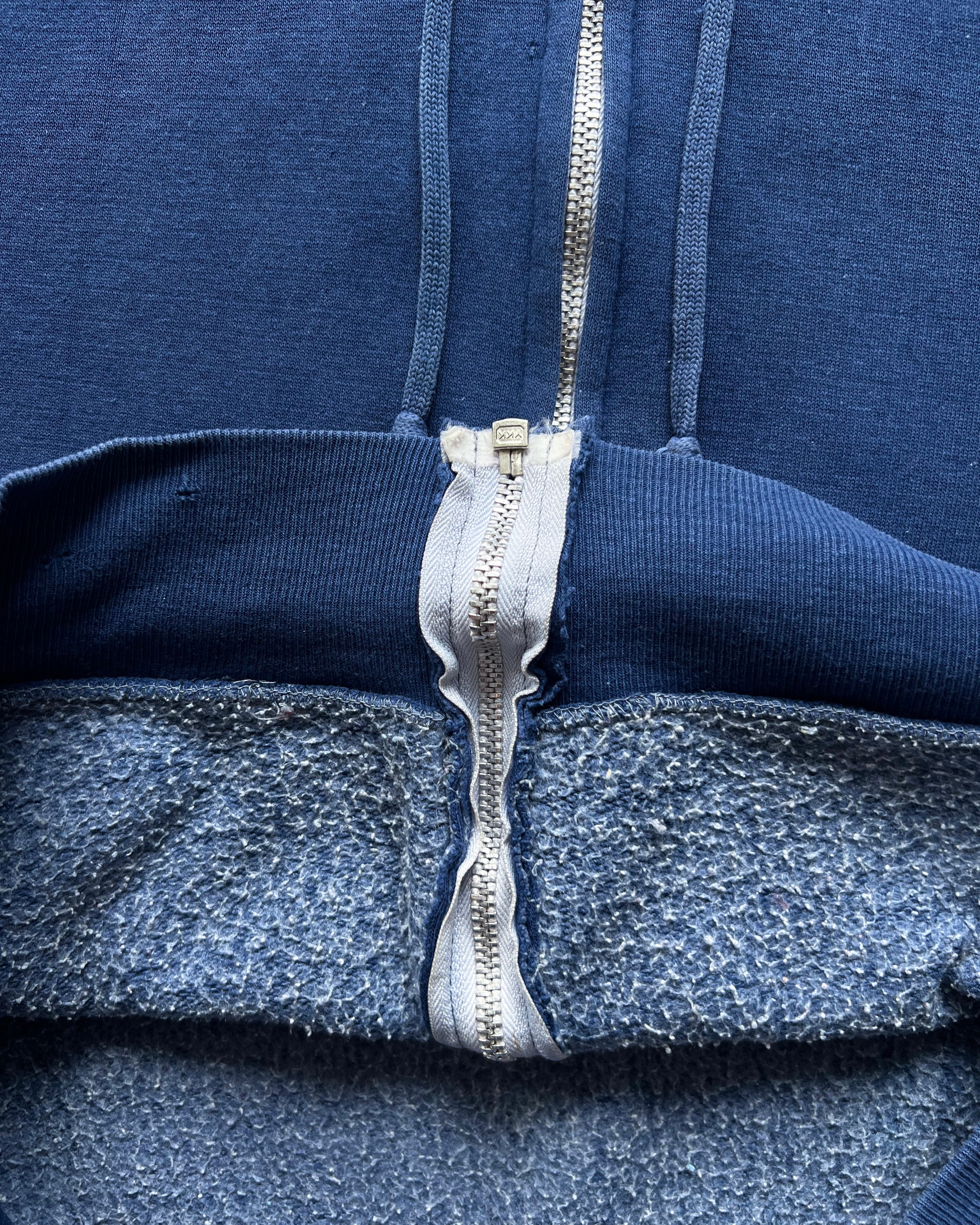 1970S FADED BLUE ZIP-UP BLANK HOODIE (M)
