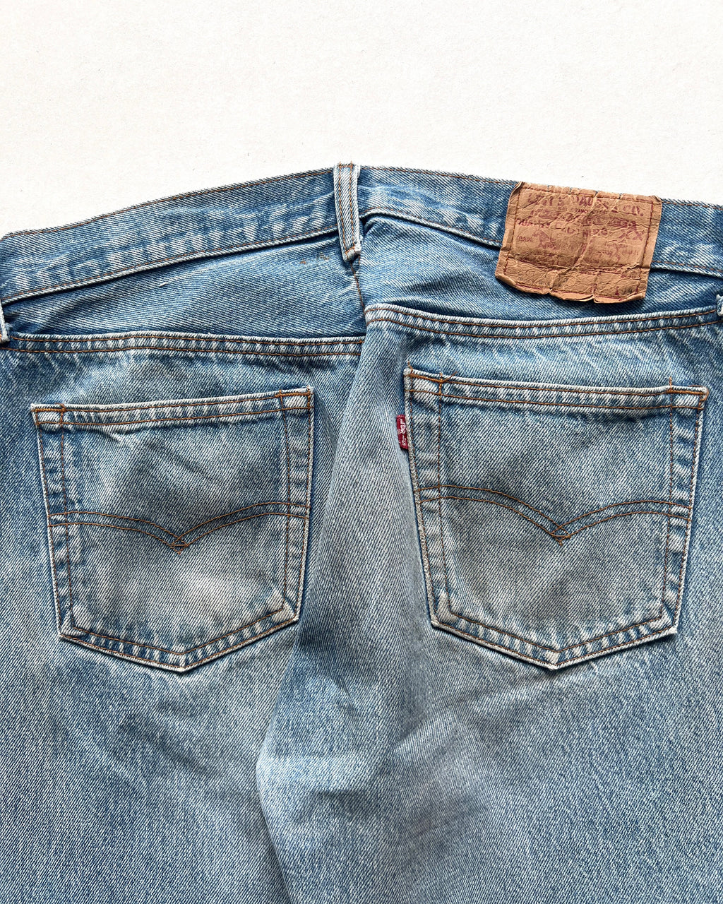 1980S FADED LEVI'S 501 JEANS (31)