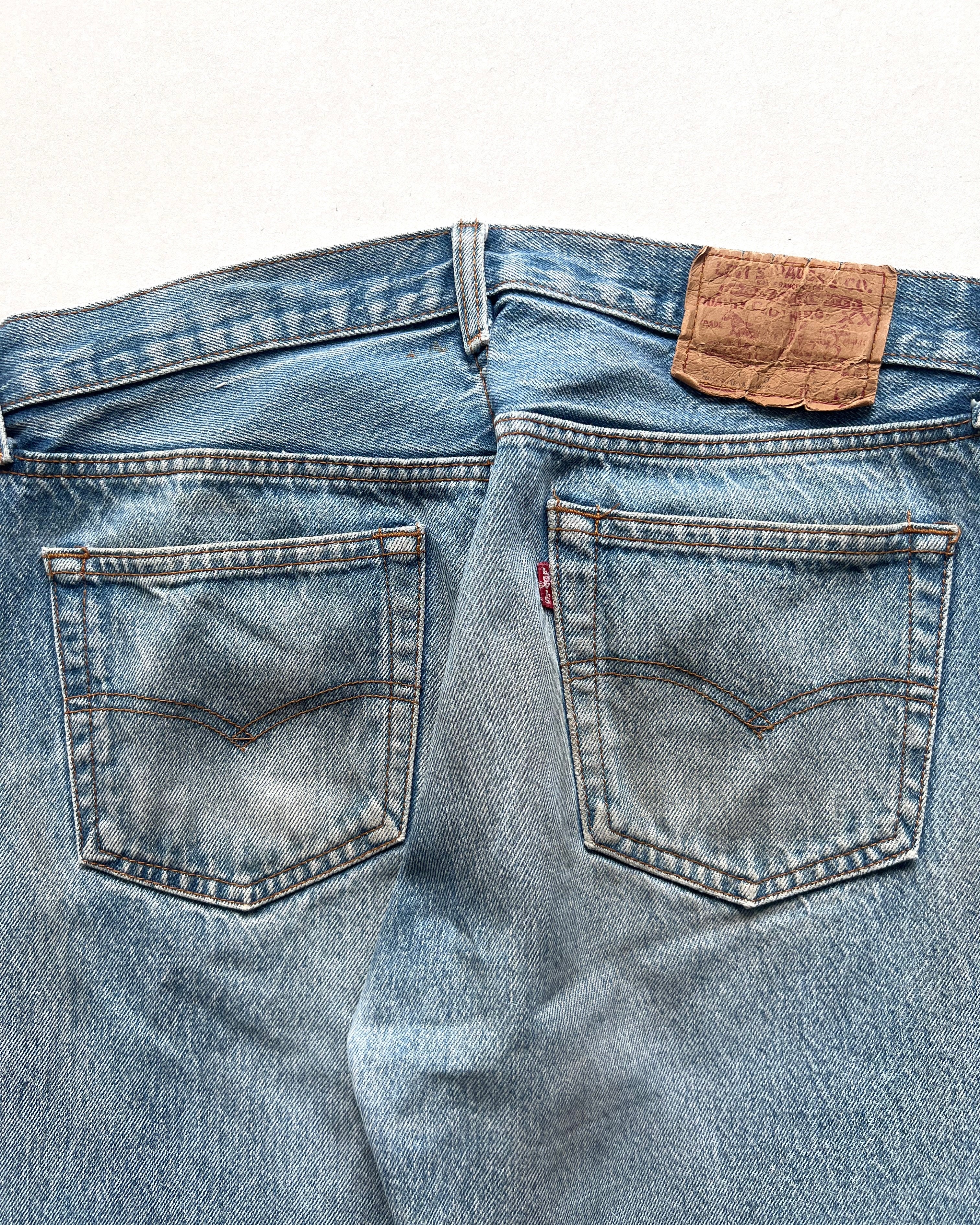 1980S FADED LEVI'S 501 JEANS (31)