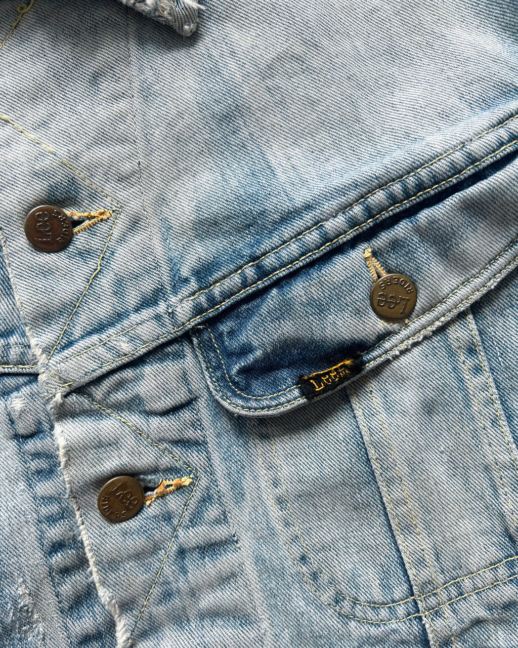 1960S SUN FADED LEE 101-J DENIM JACKET (L)