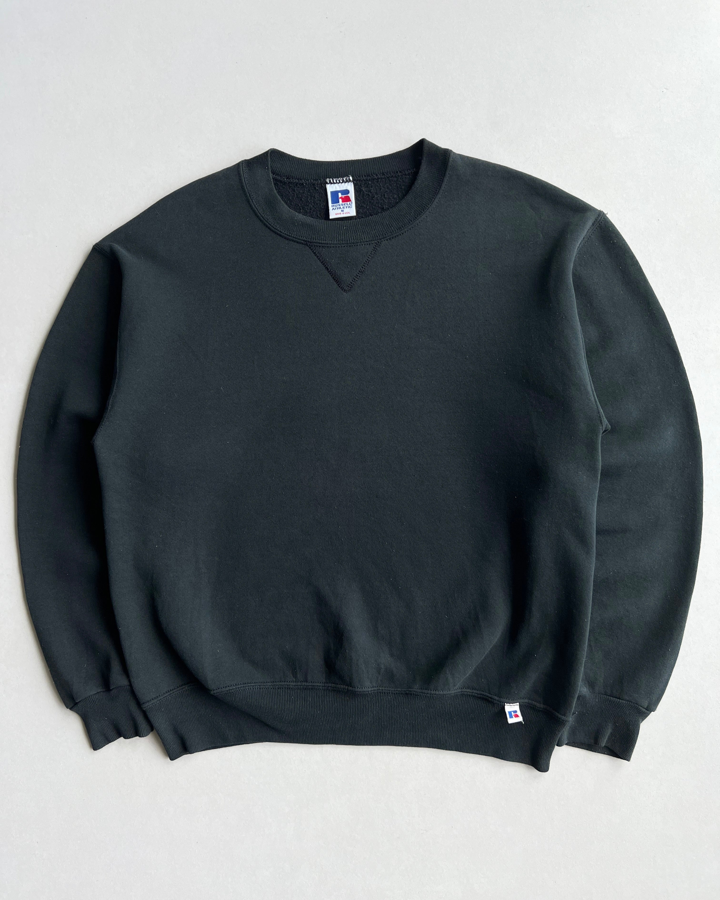 1990S RUSSELL BLACK BLANK SWEATSHIRT (M)