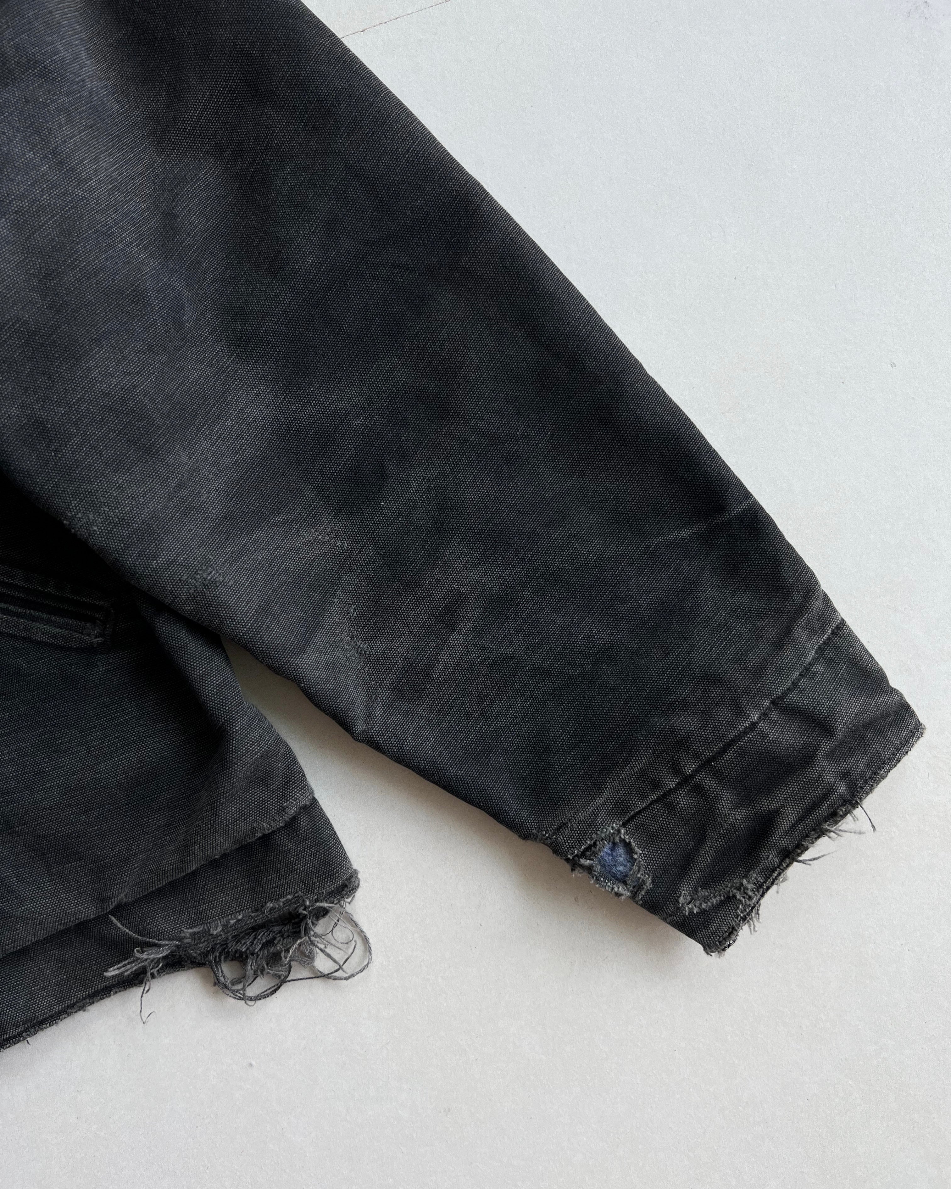FADED BLACK CARHARTT DETROIT WORK JACKET (L/XL)