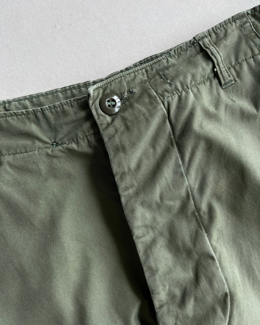 1960S POPLIN OG107 US ARMY JUNGLE CARGO (30-33)