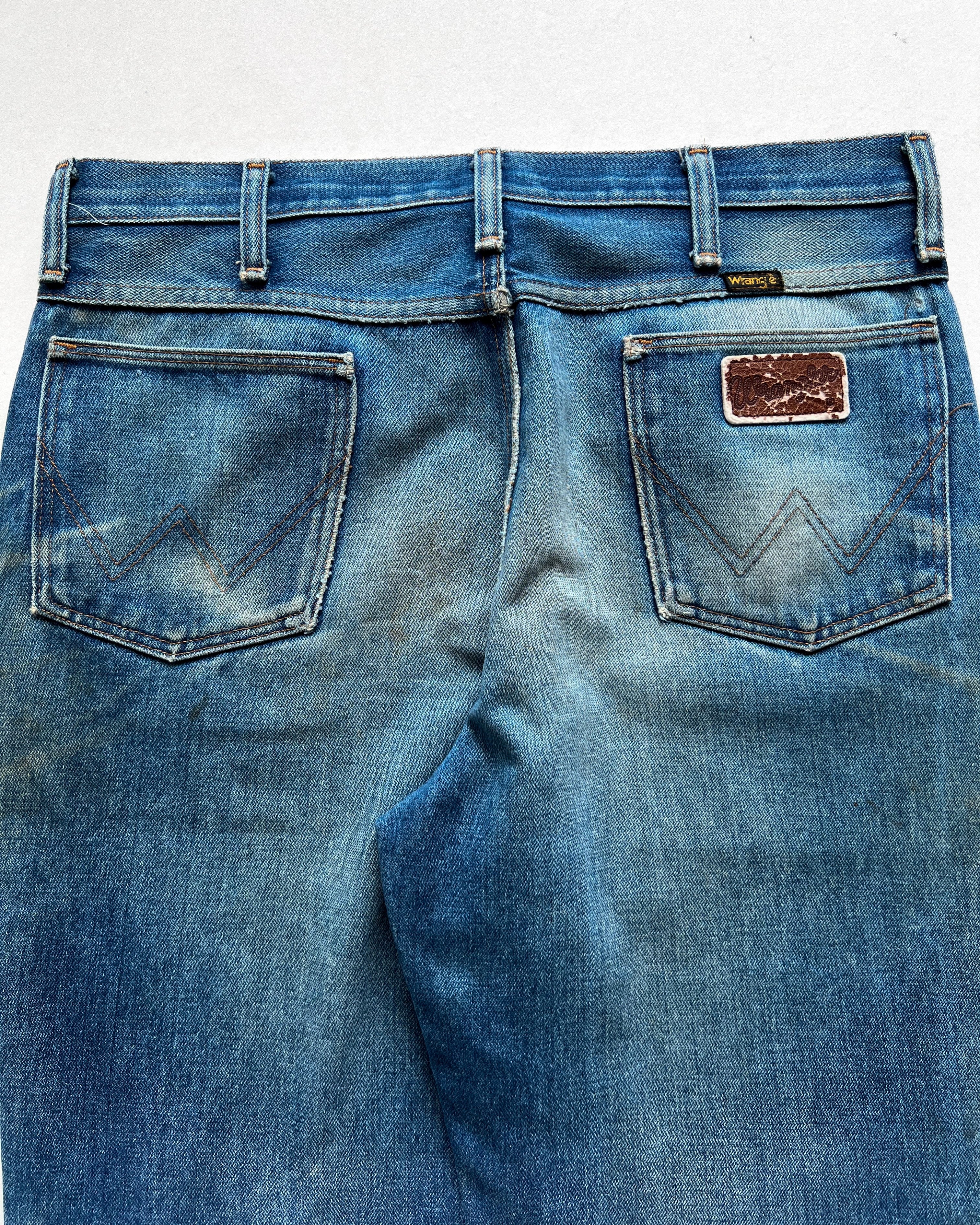1970S MUD WASHED WRANGLER FLARE DISTRESSED JEANS (34)