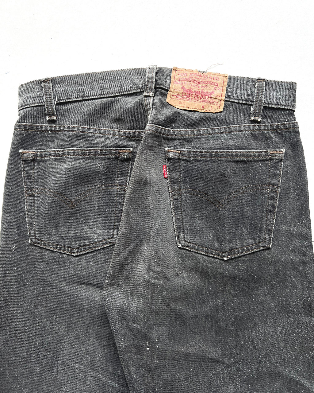 1980S FADED GREY LEVI'S 501 PAINT SPLATTER JEANS (31)